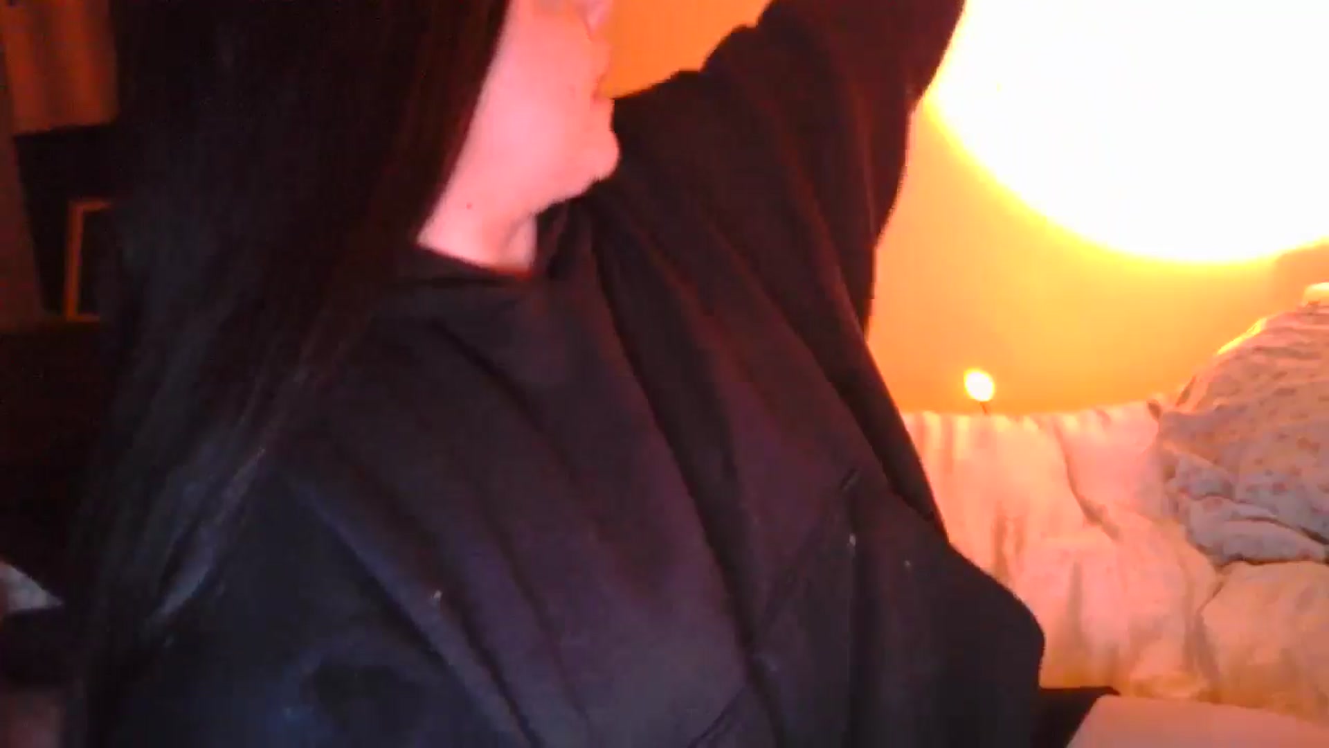 Gallery image thumbnail from TitsMcgeee's myfreecams stream on, 09/16/2024, 08:19 image 17 of 20