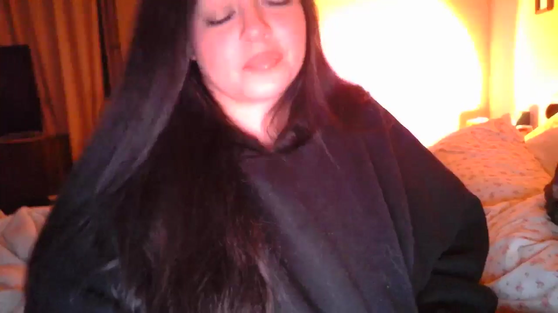 Gallery image thumbnail from TitsMcgeee's myfreecams stream on, 09/16/2024, 08:19 image 11 of 20