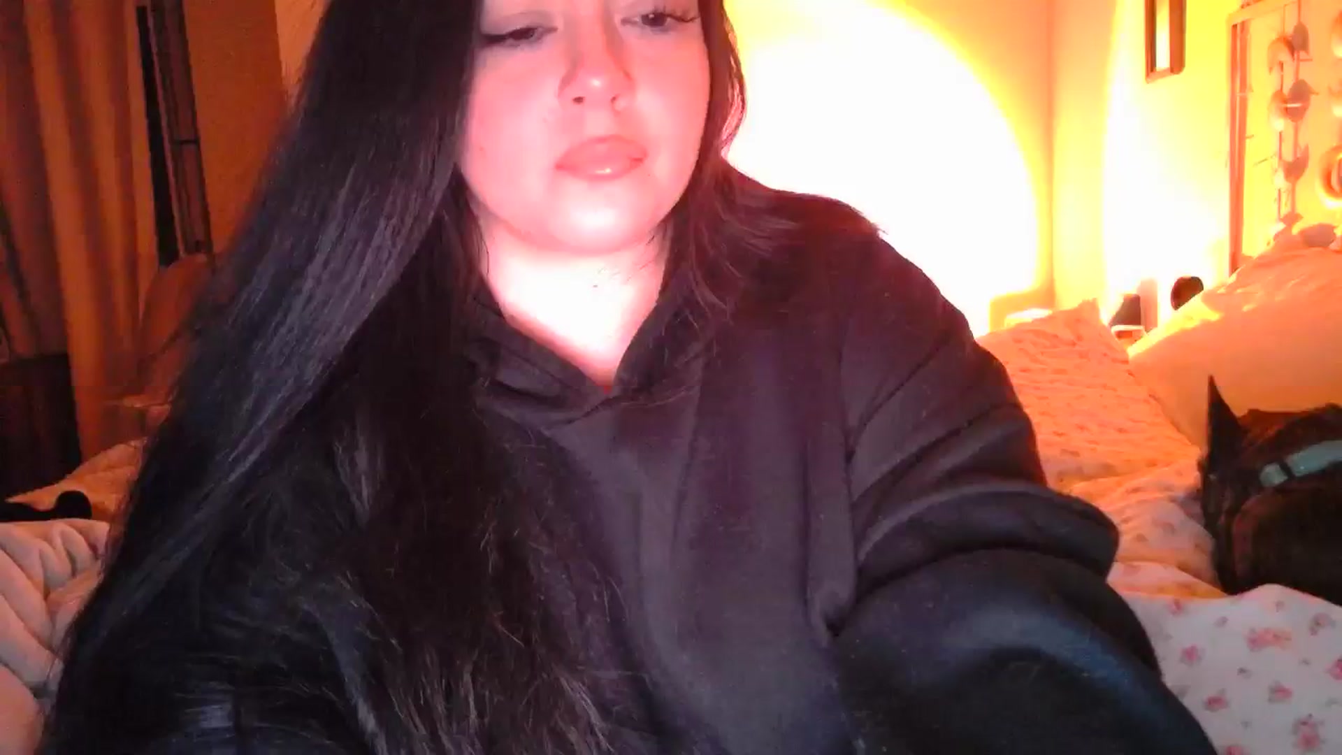 Gallery image thumbnail from TitsMcgeee's myfreecams stream on, 09/16/2024, 08:19 image 9 of 20