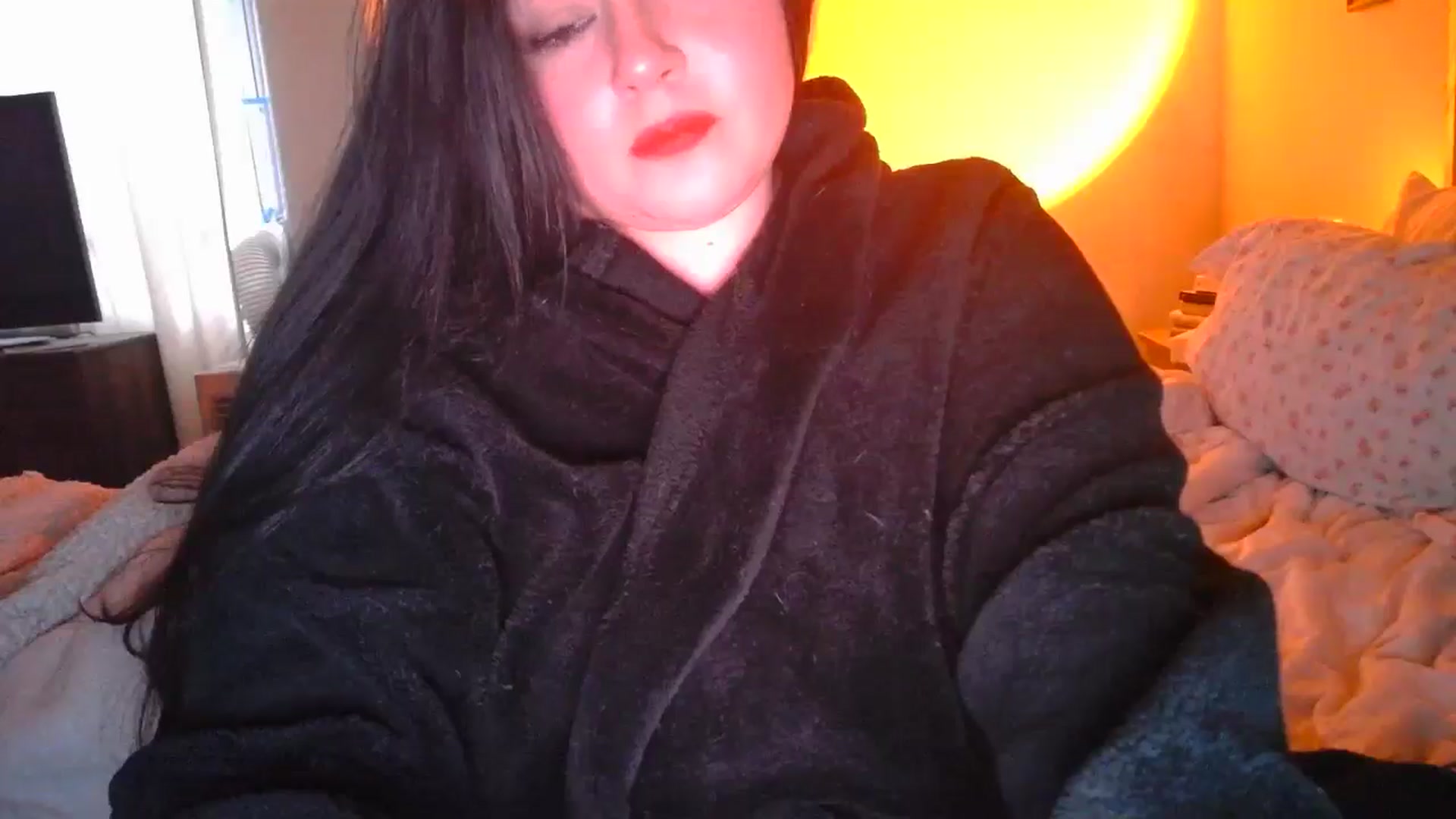 Gallery image thumbnail from TitsMcgeee's myfreecams stream on, 10/23/2024, 23:54 image 19 of 20