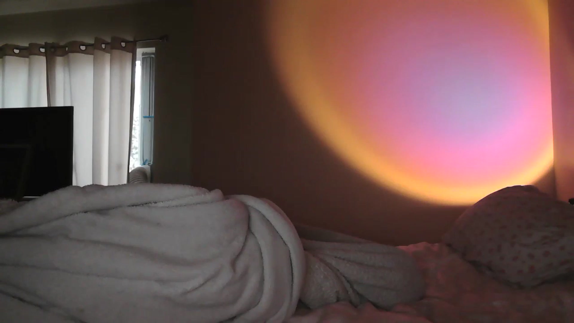 Gallery image thumbnail from TitsMcgeee's myfreecams stream on, 11/11/2024, 24:04 image 15 of 20