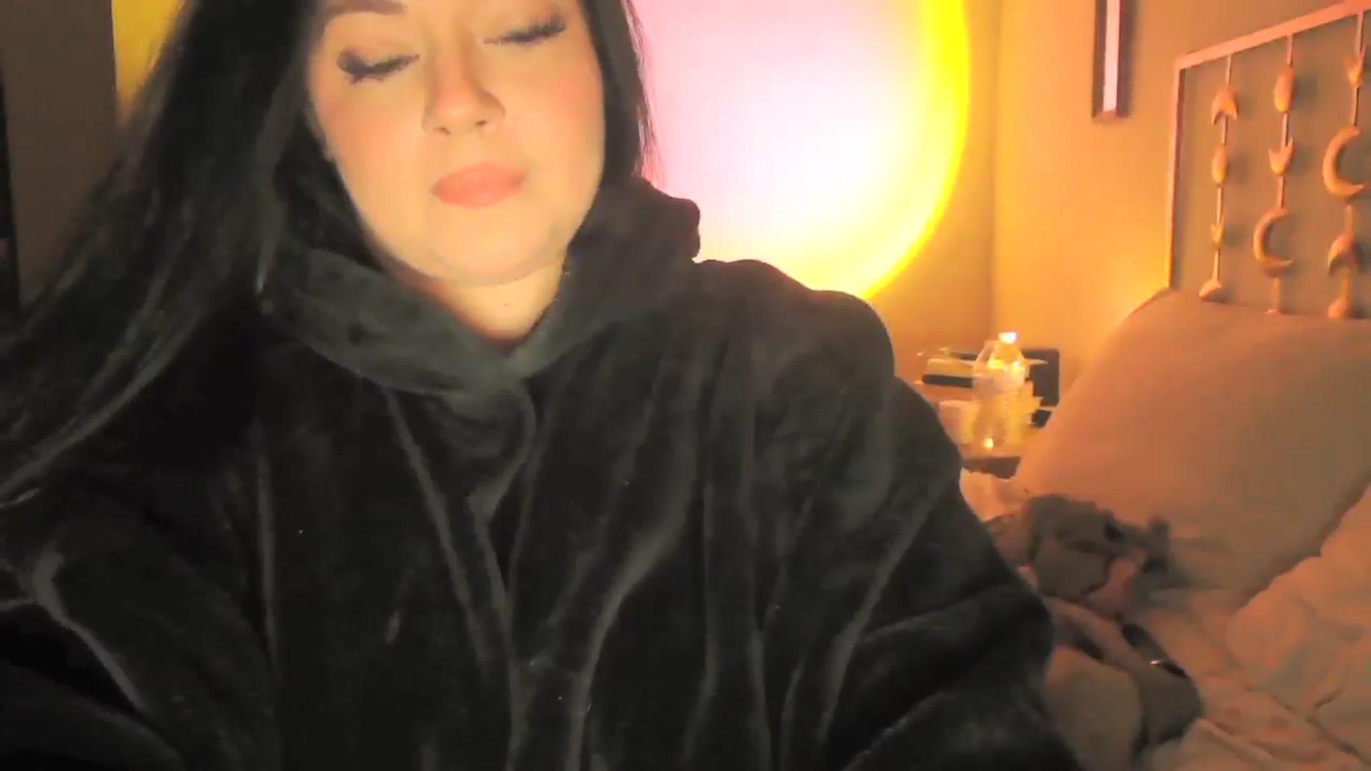 Gallery image thumbnail from TitsMcgeee's myfreecams stream on, 12/09/2024, 03:20 image 3 of 20