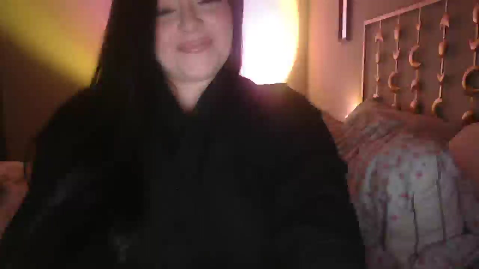 Gallery image thumbnail from TitsMcgeee's myfreecams stream on, 12/17/2024, 09:14 image 1 of 20