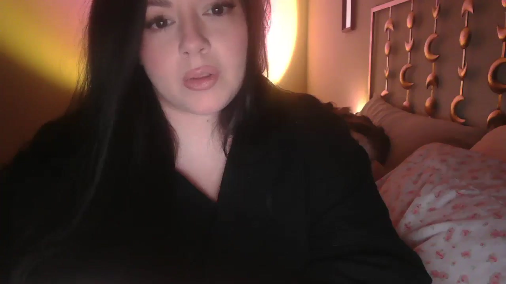 Gallery image thumbnail from TitsMcgeee's myfreecams stream on, 12/17/2024, 09:14 image 15 of 20