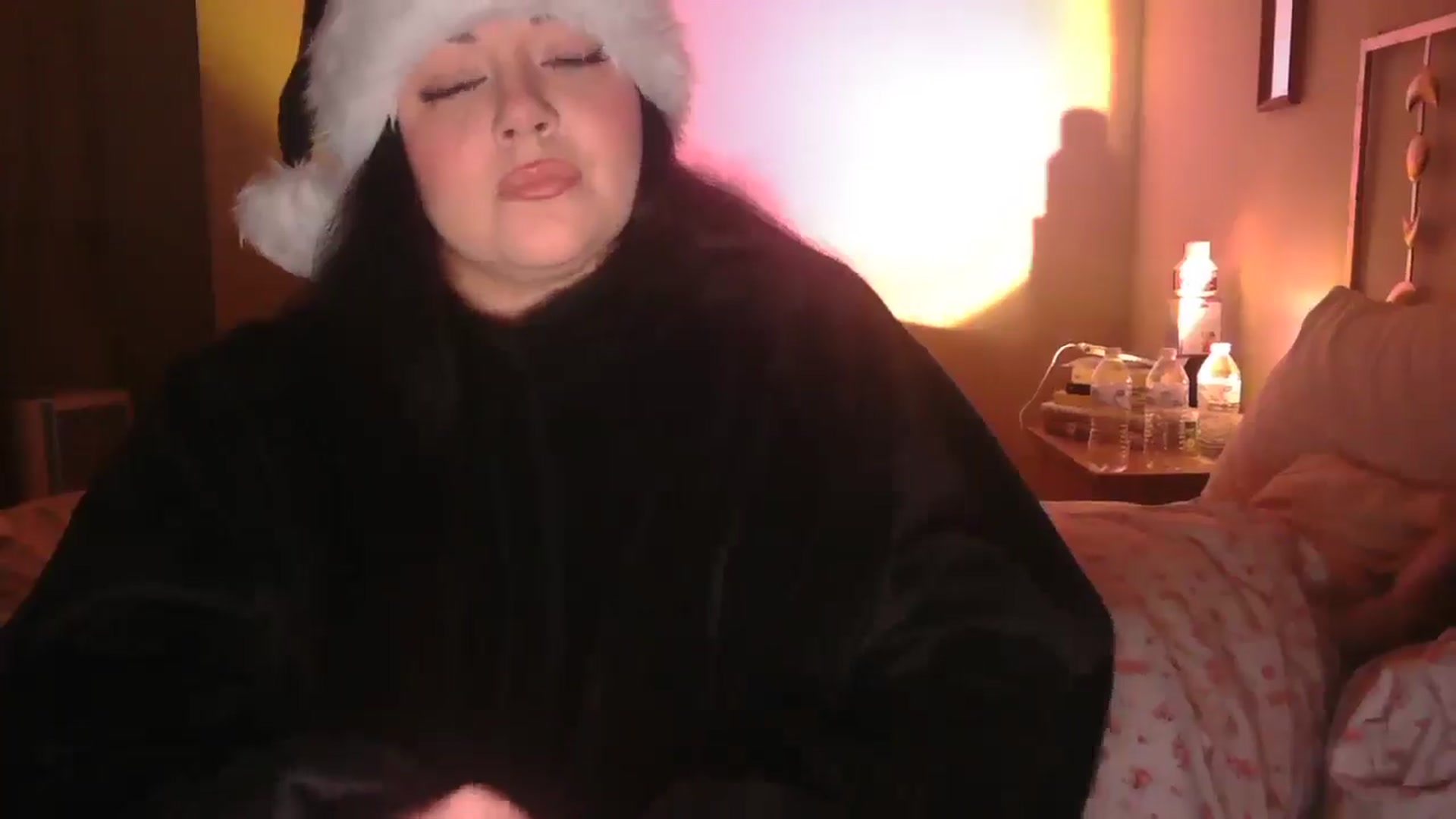 Gallery image thumbnail from TitsMcgeee's myfreecams stream on, 12/26/2024, 08:54 image 16 of 20