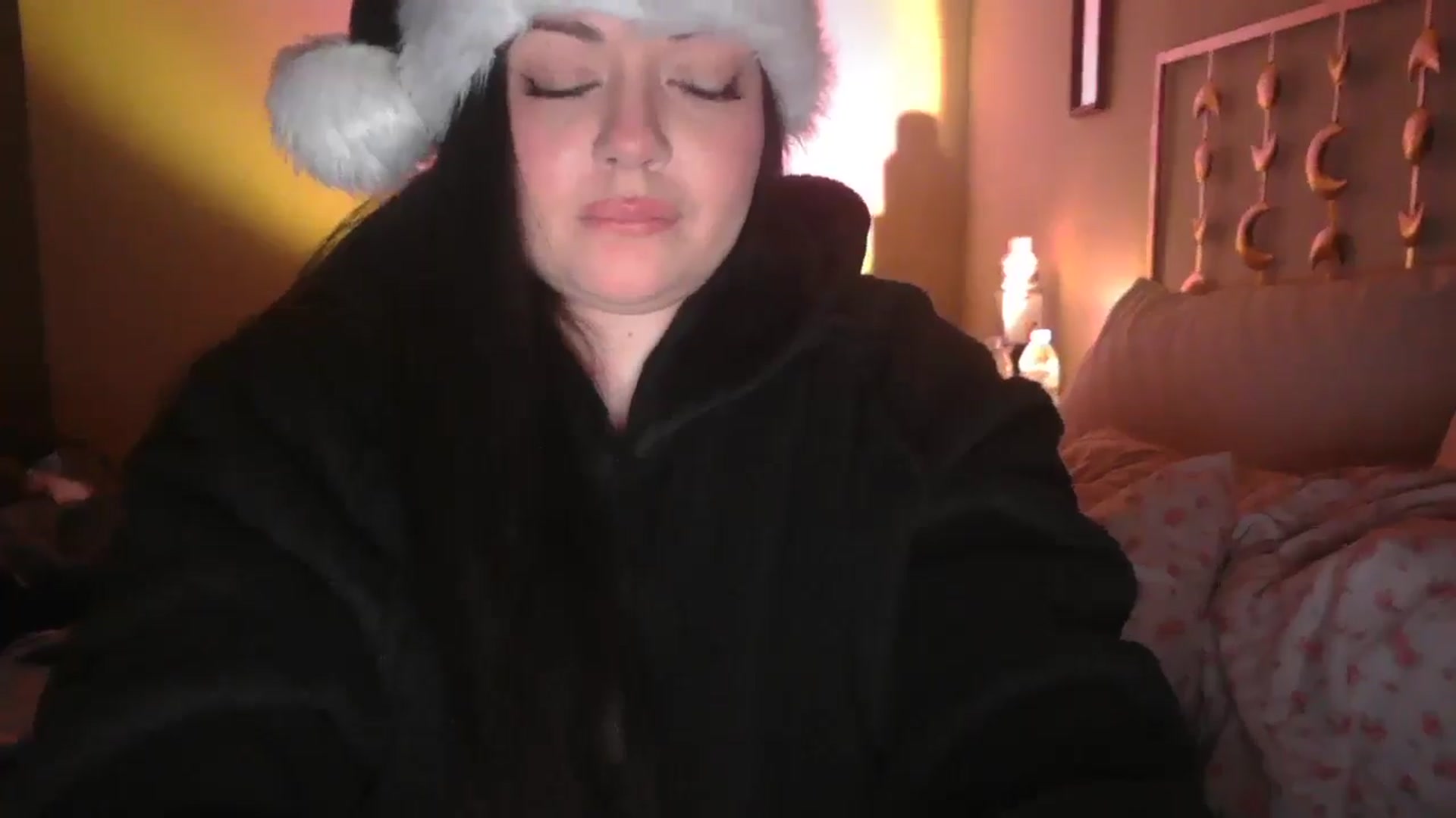 Gallery image thumbnail from TitsMcgeee's myfreecams stream on, 12/26/2024, 10:08 image 5 of 20