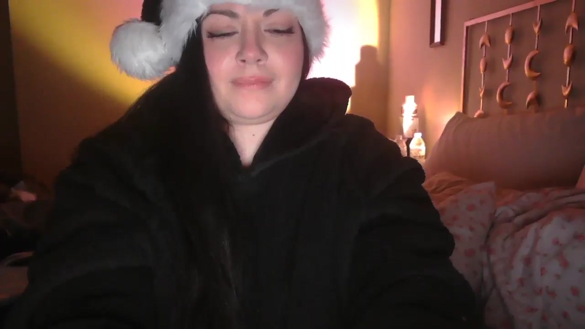 Gallery image thumbnail from TitsMcgeee's myfreecams stream on, 12/26/2024, 10:08 image 4 of 20