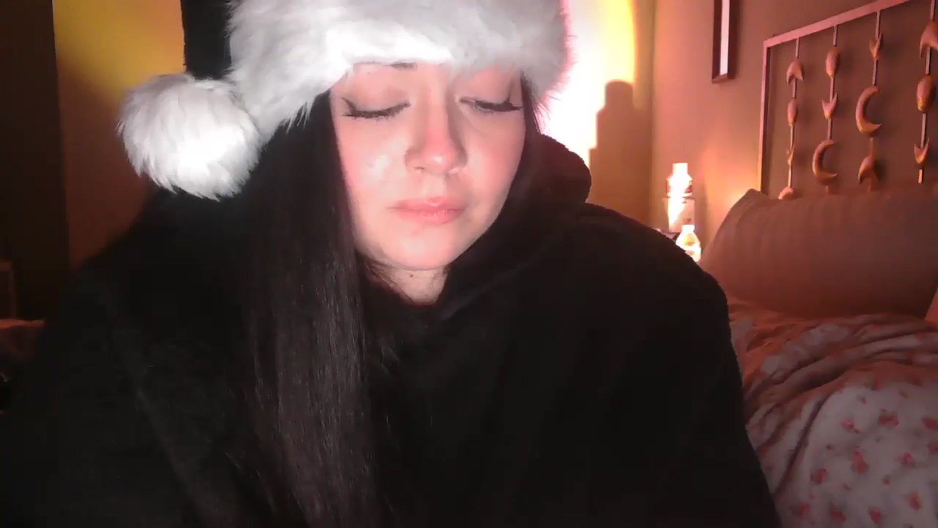 Gallery image thumbnail from TitsMcgeee's myfreecams stream on, 12/26/2024, 10:08 image 12 of 20