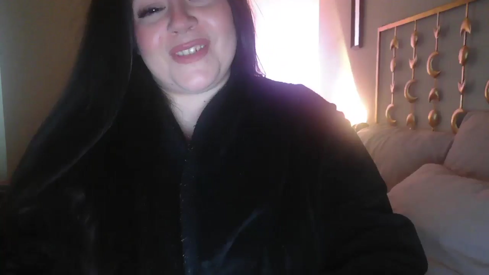 Gallery image thumbnail from TitsMcgeee's myfreecams stream on, 02/10/2025, 24:19 image 16 of 20