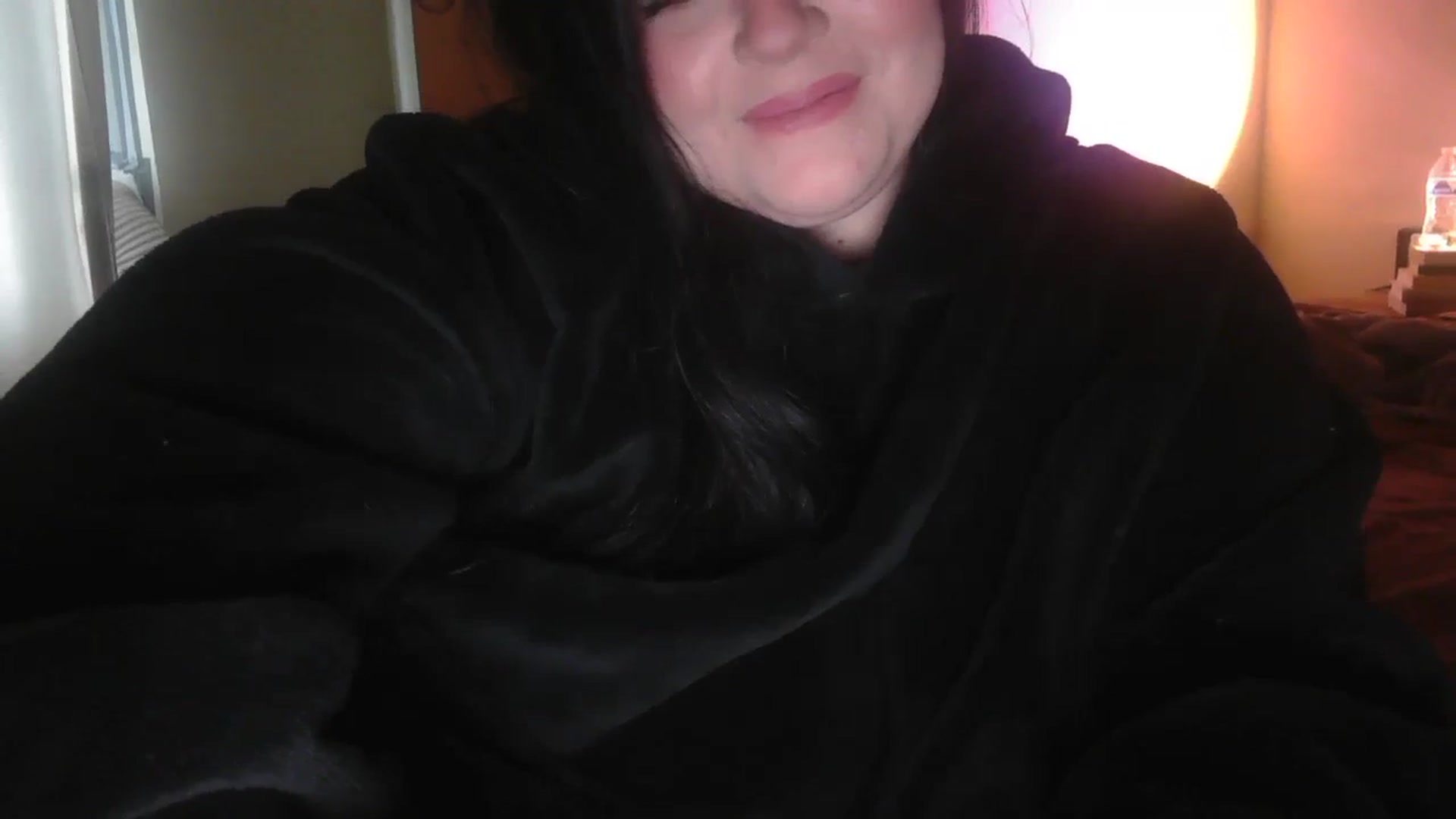 Gallery image thumbnail from TitsMcgeee's myfreecams stream on, 02/23/2025, 24:02 image 16 of 20