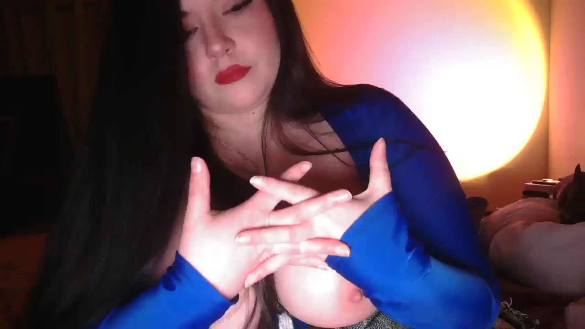 Gallery image thumbnail from TitsMcgeee's myfreecams stream on, 03/12/2025, 05:14 image 20 of 20