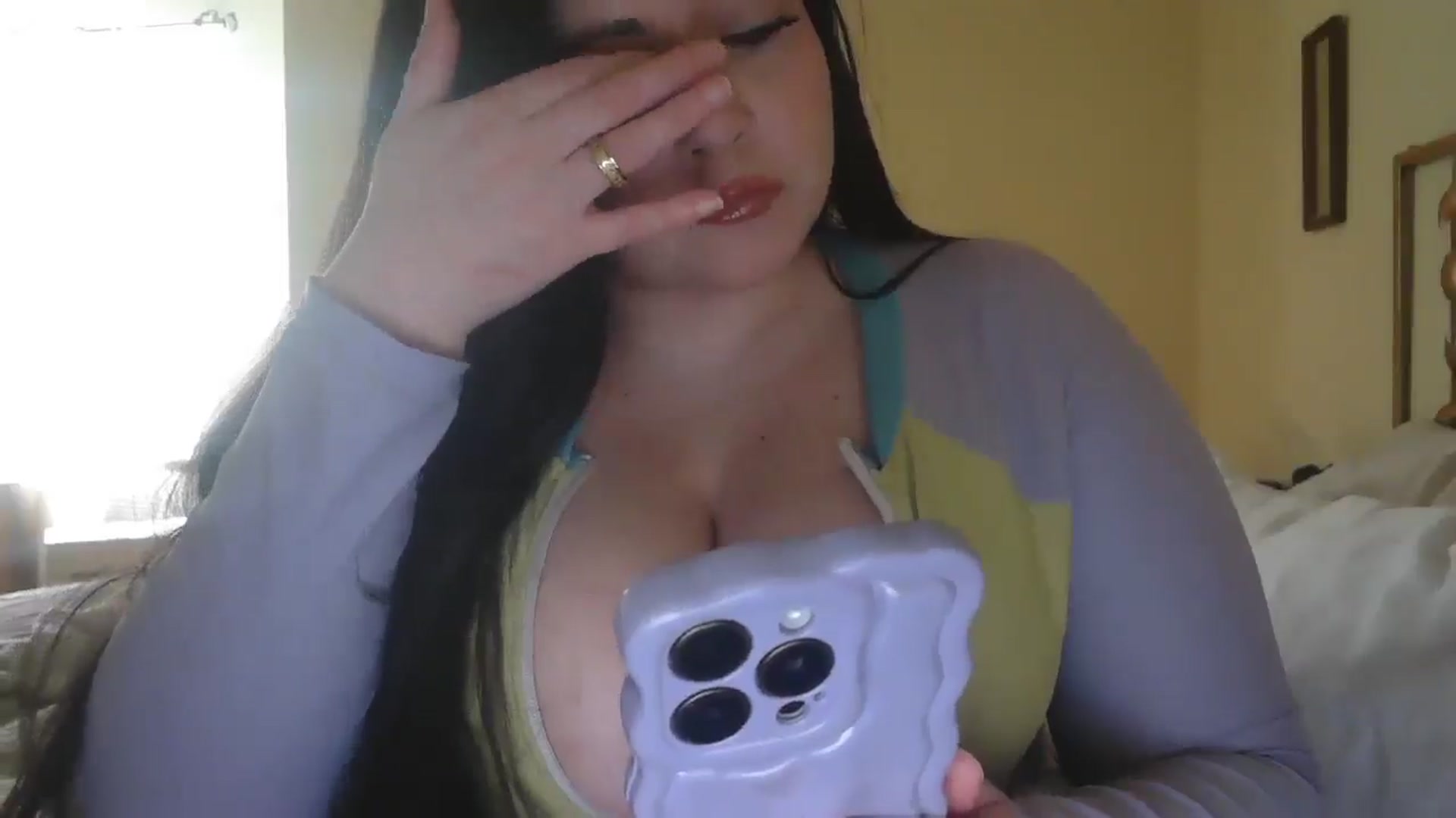 Gallery image thumbnail from TitsMcgeee's myfreecams stream on, 03/25/2025, 18:09 image 13 of 20