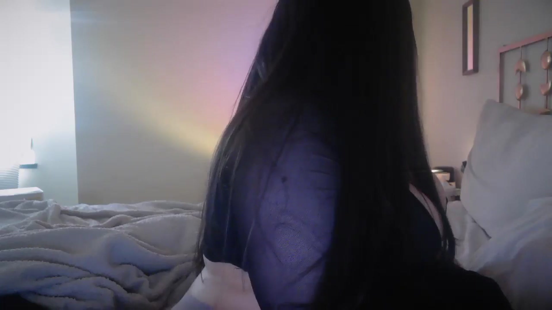 Gallery image thumbnail from TitsMcgeee's myfreecams stream on, 04/03/2025, 21:02 image 14 of 20