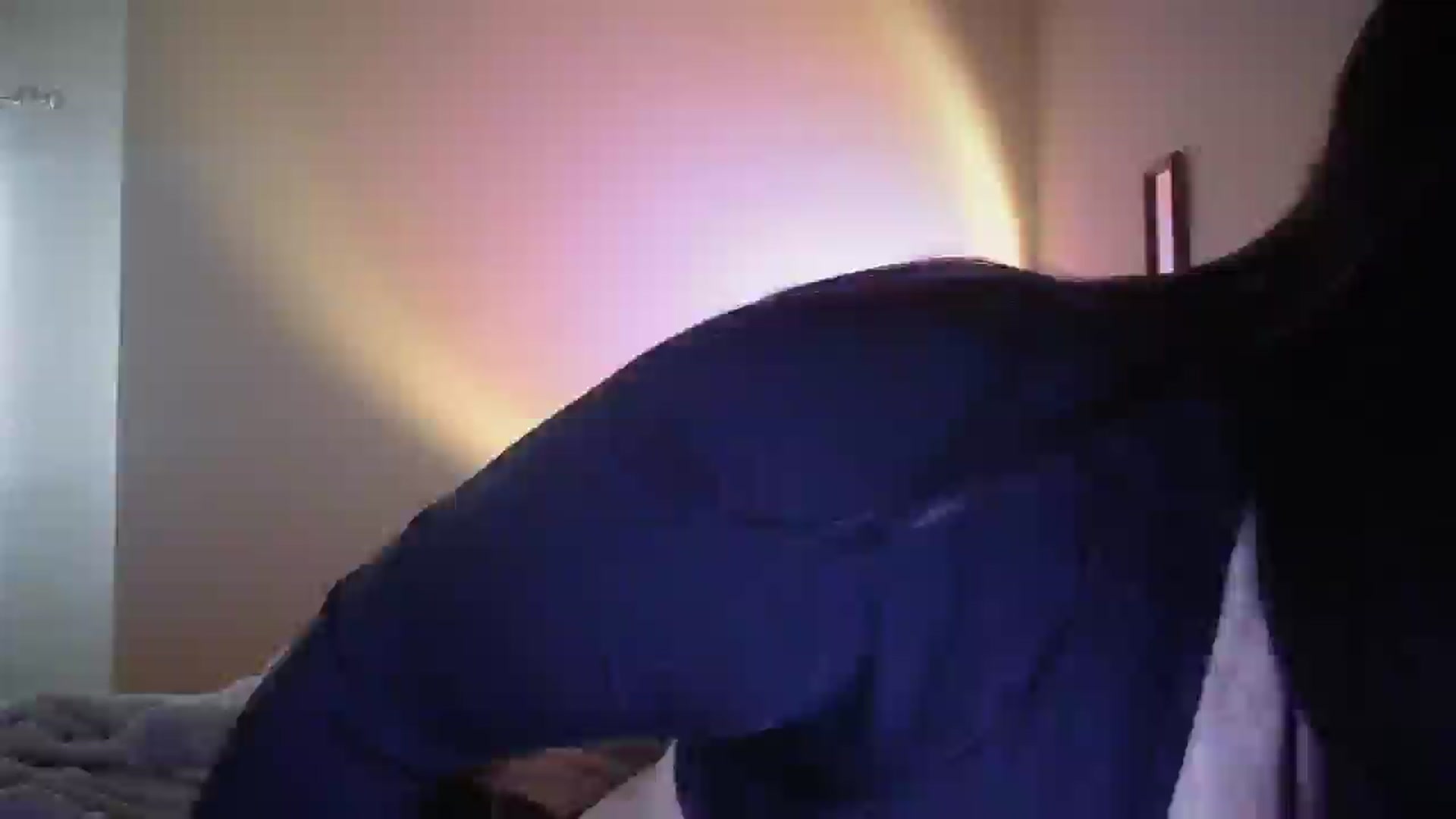Gallery image thumbnail from TitsMcgeee's myfreecams stream on, 04/10/2025, 24:03 image 1 of 20