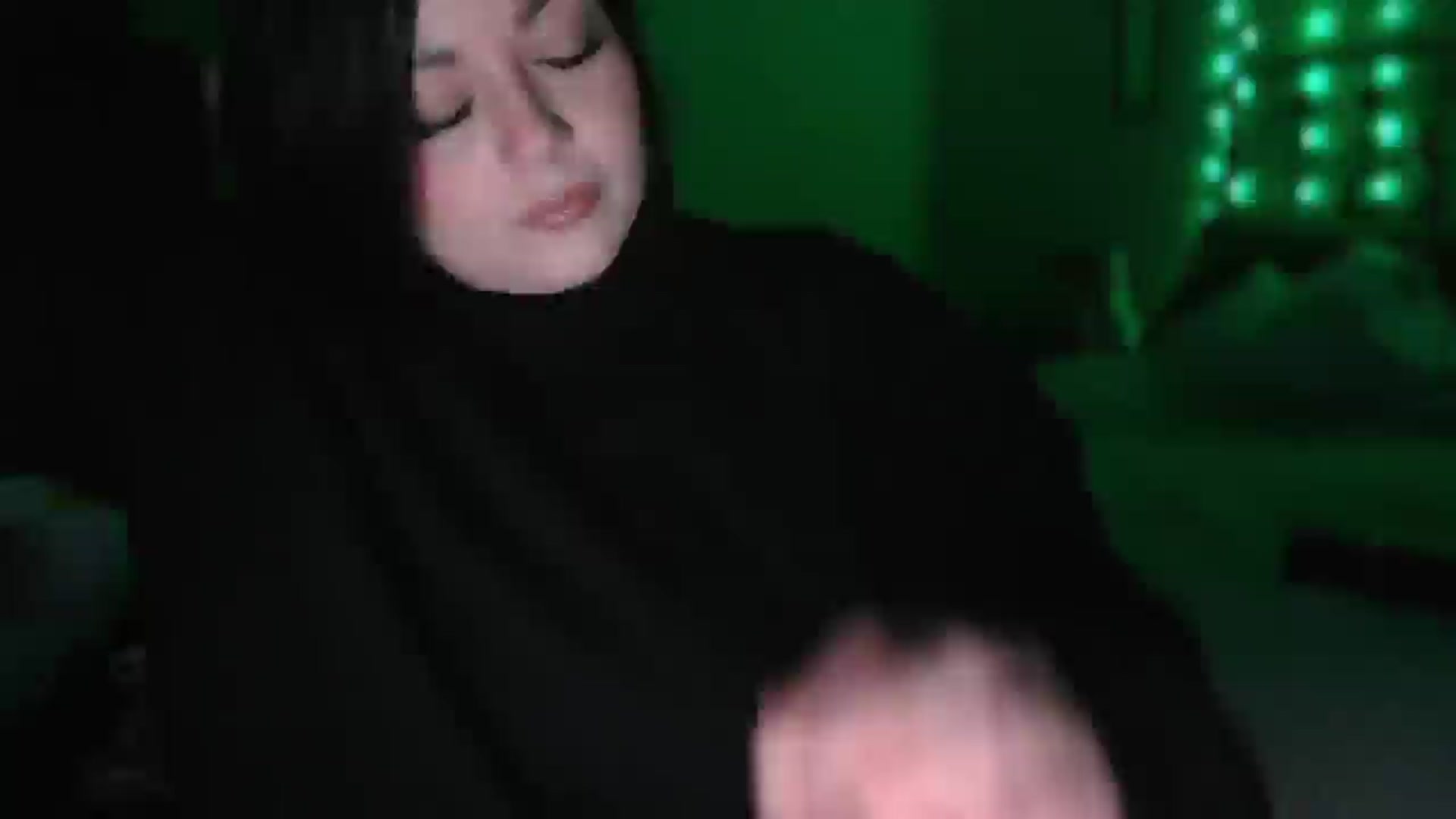 Gallery image thumbnail from TitsMcgeee's myfreecams stream on, 06/29/2025, 05:53 image 20 of 20