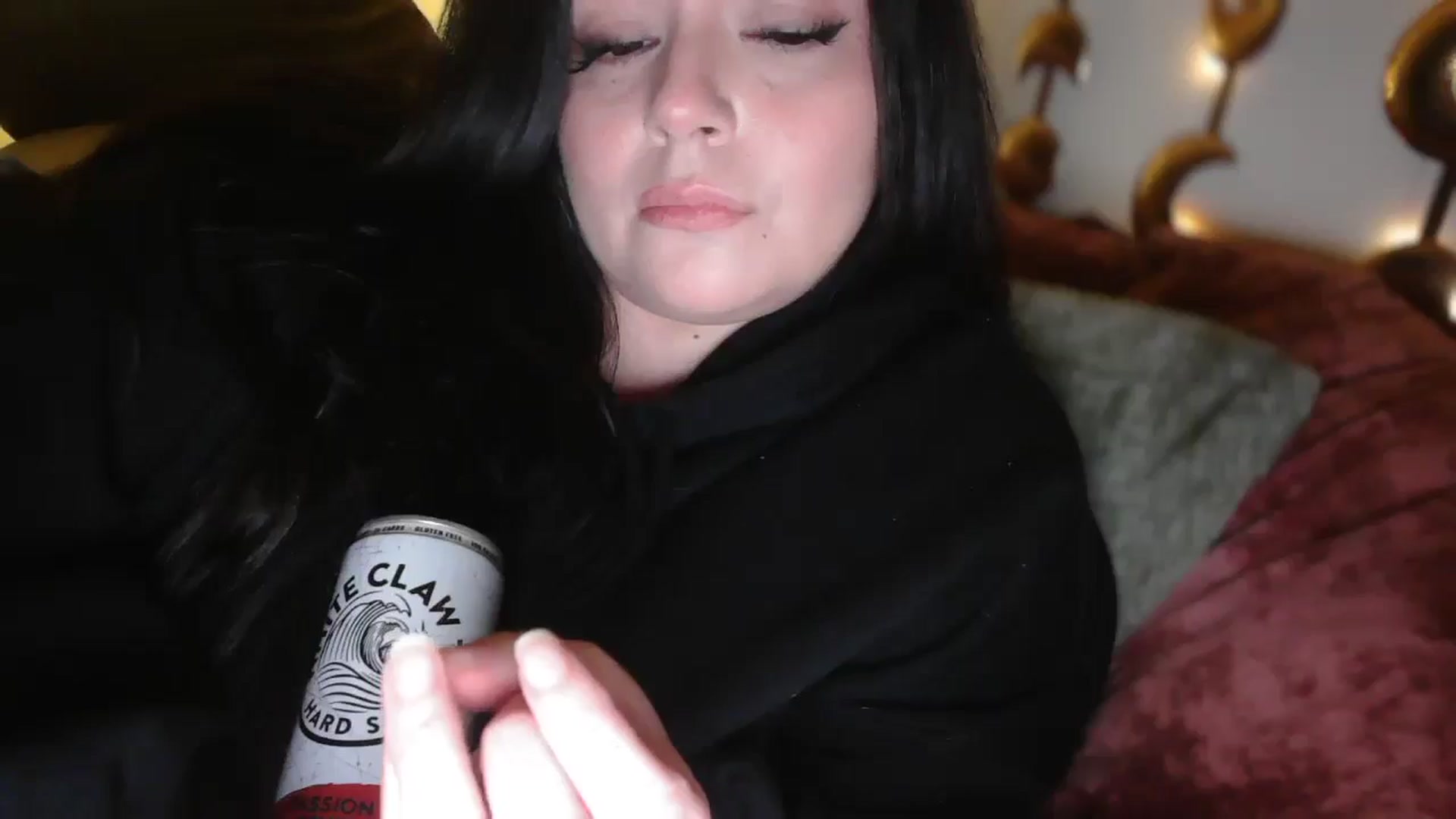 Gallery image thumbnail from TitsMcgeee's myfreecams stream on, 09/07/2025, 11:23 image 14 of 20