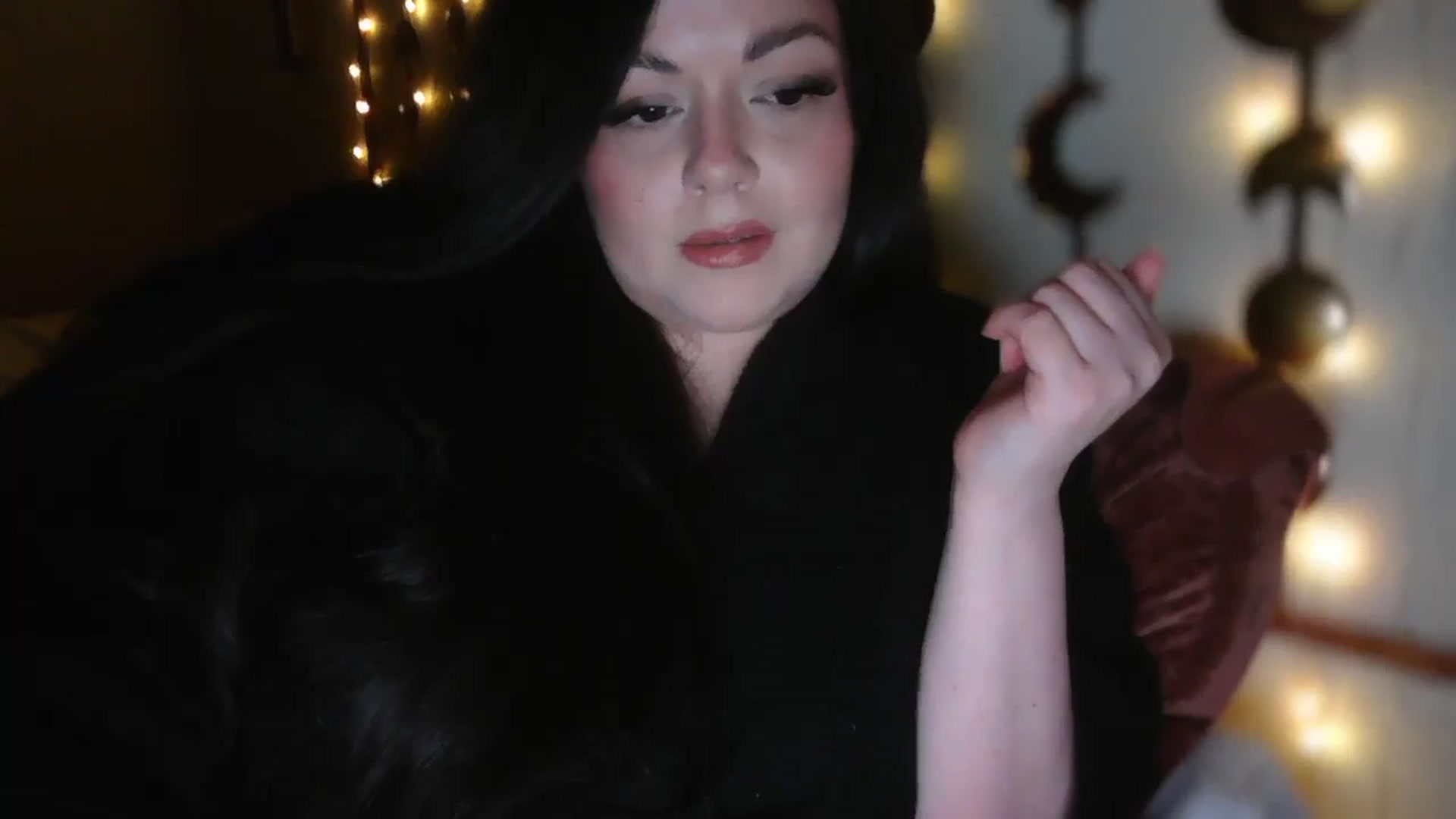 Gallery image thumbnail from TitsMcgeee's myfreecams stream on, 09/13/2025, 06:09 image 7 of 20