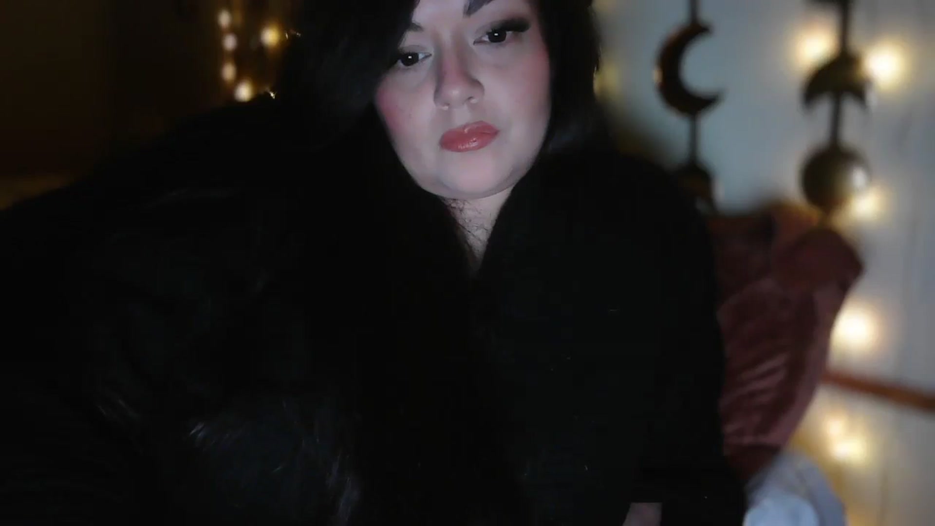 Gallery image thumbnail from TitsMcgeee's myfreecams stream on, 09/13/2025, 06:09 image 13 of 20