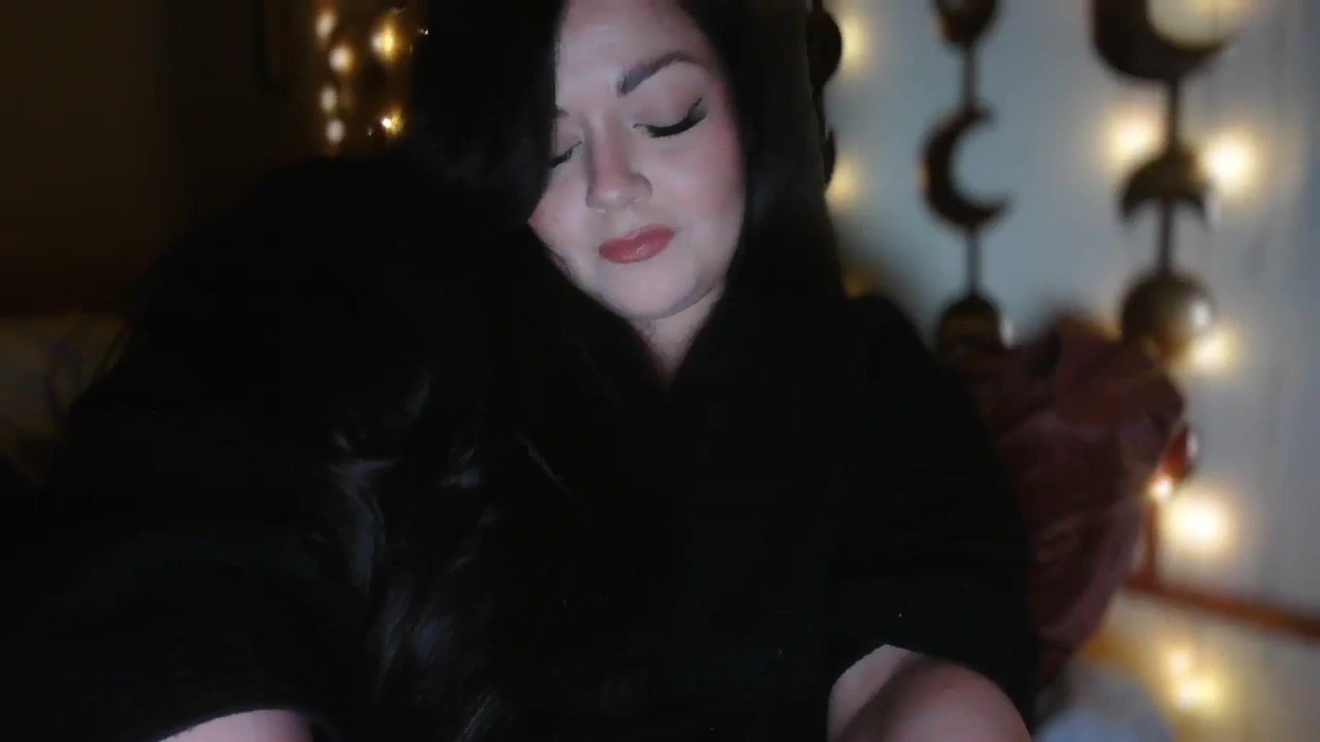 Gallery image thumbnail from TitsMcgeee's myfreecams stream on, 09/13/2025, 06:09 image 4 of 20