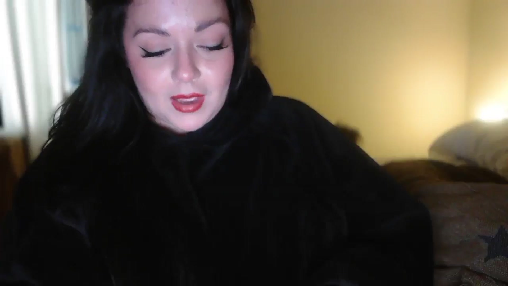 Gallery image thumbnail from TitsMcgeee's myfreecams stream on, 10/04/2025, 24:02 image 20 of 20