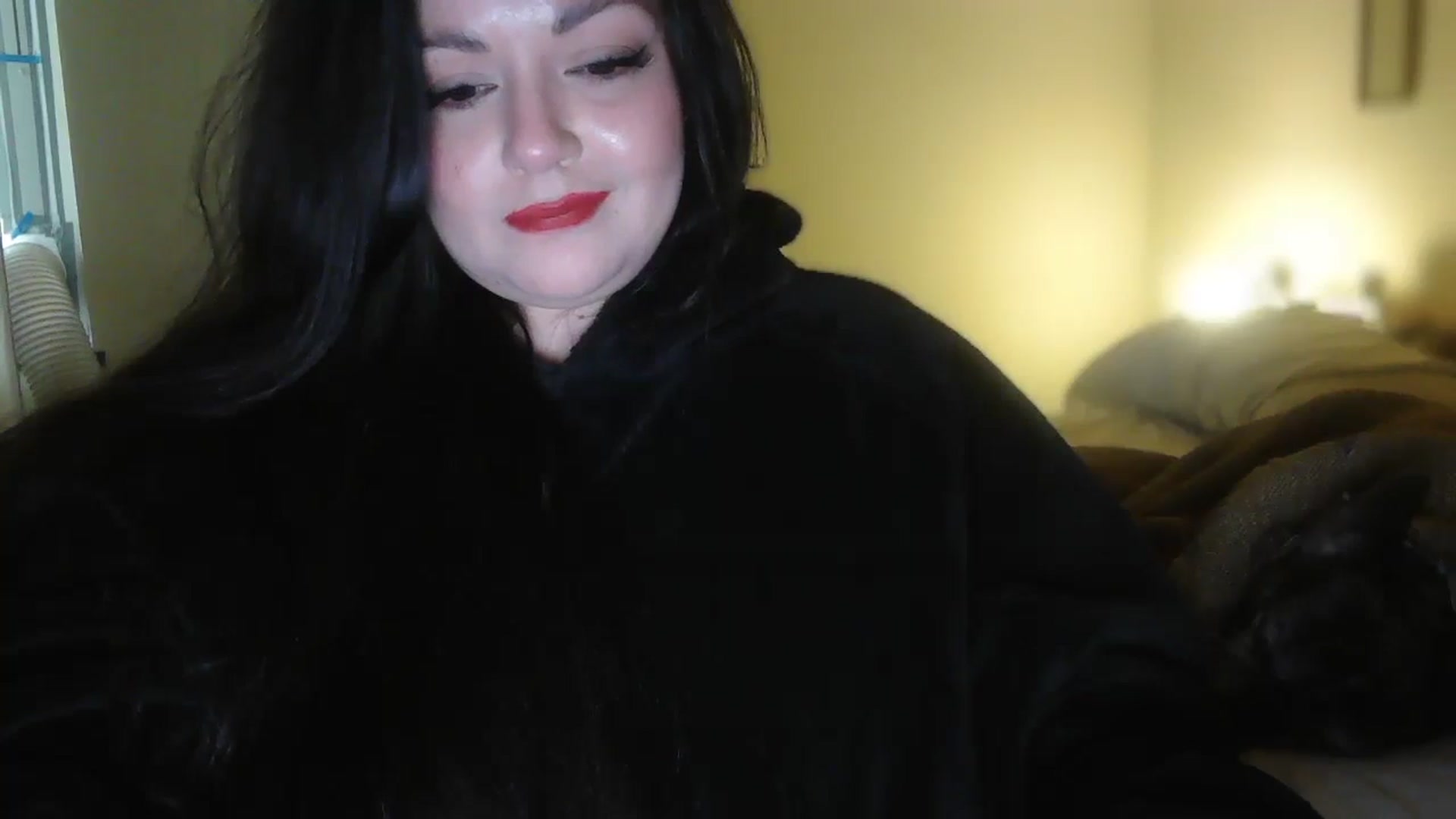 Gallery image thumbnail from TitsMcgeee's myfreecams stream on, 10/04/2025, 24:47 image 9 of 20