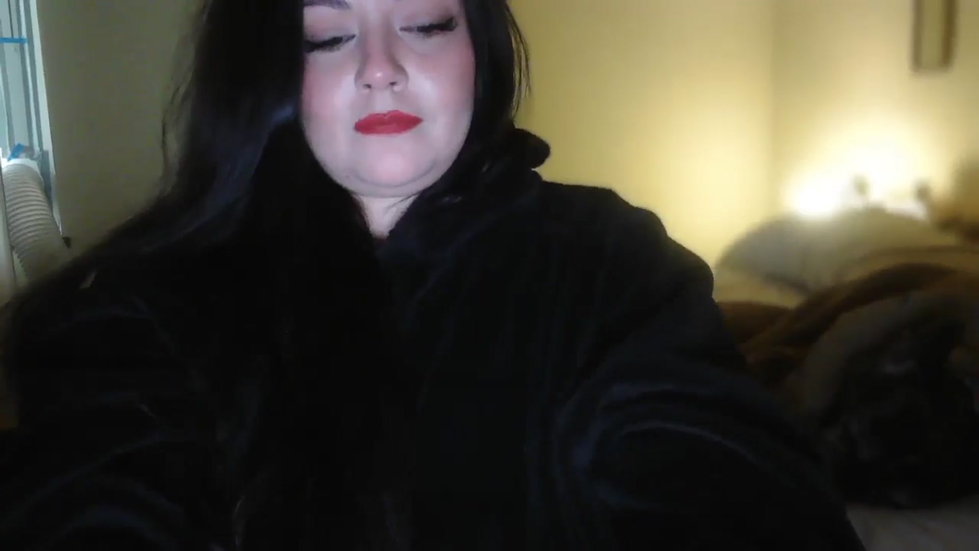 Gallery image thumbnail from TitsMcgeee's myfreecams stream on, 10/04/2025, 24:47 image 10 of 20