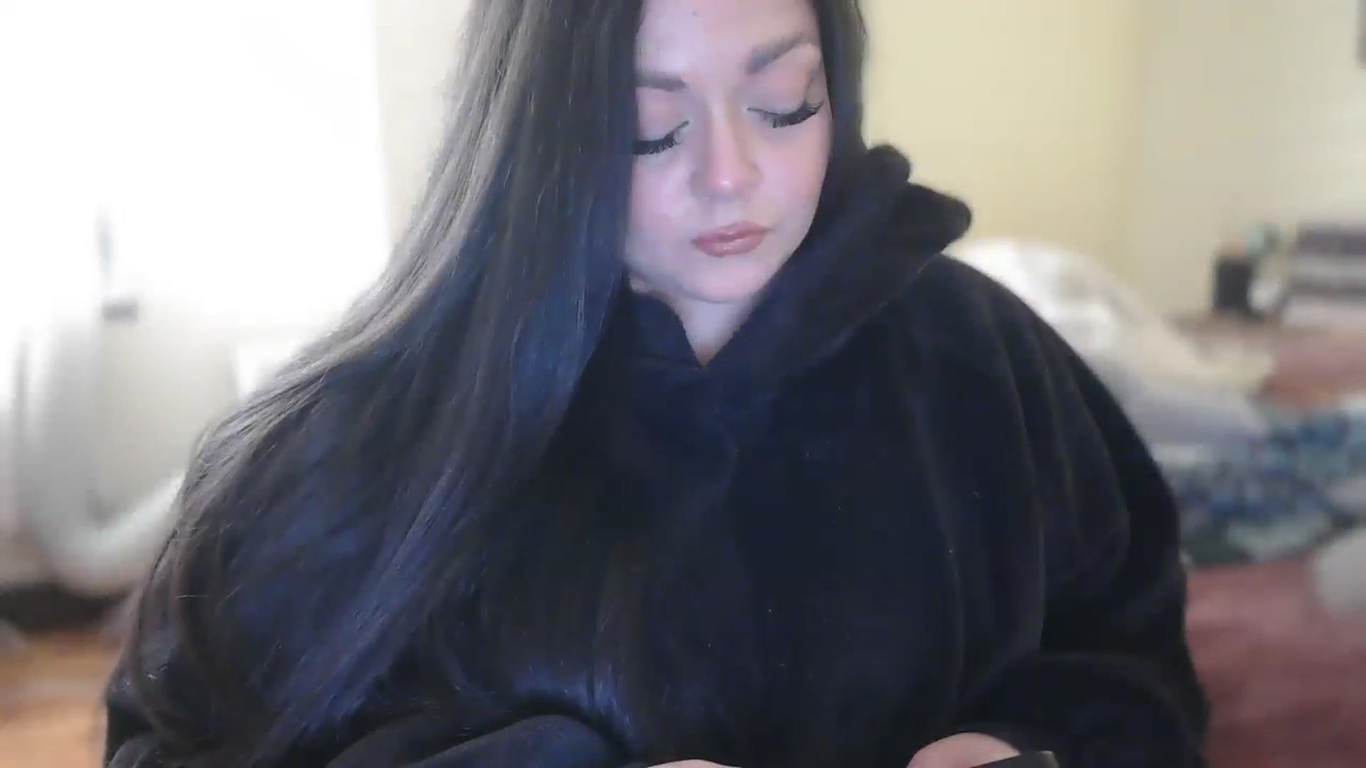 Gallery image thumbnail from TitsMcgeee's myfreecams stream on, 11/02/2025, 21:46 image 14 of 20