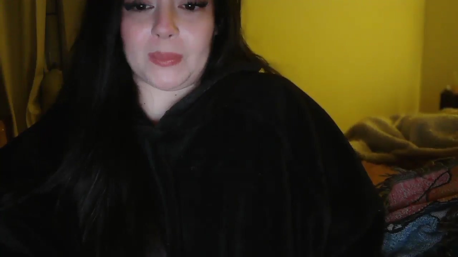 Gallery image thumbnail from TitsMcgeee's myfreecams stream on, 11/06/2025, 09:20 image 14 of 20