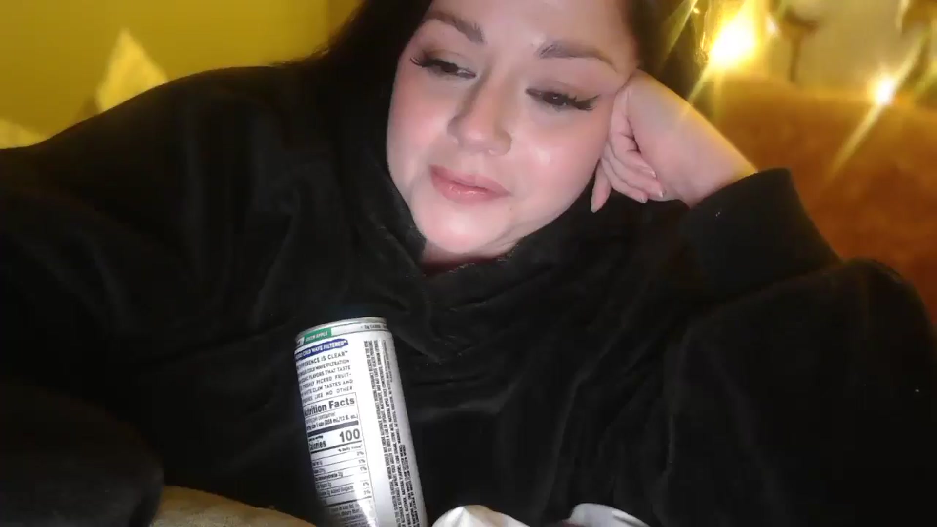 Gallery image thumbnail from TitsMcgeee's myfreecams stream on, 11/17/2025, 06:23 image 13 of 20