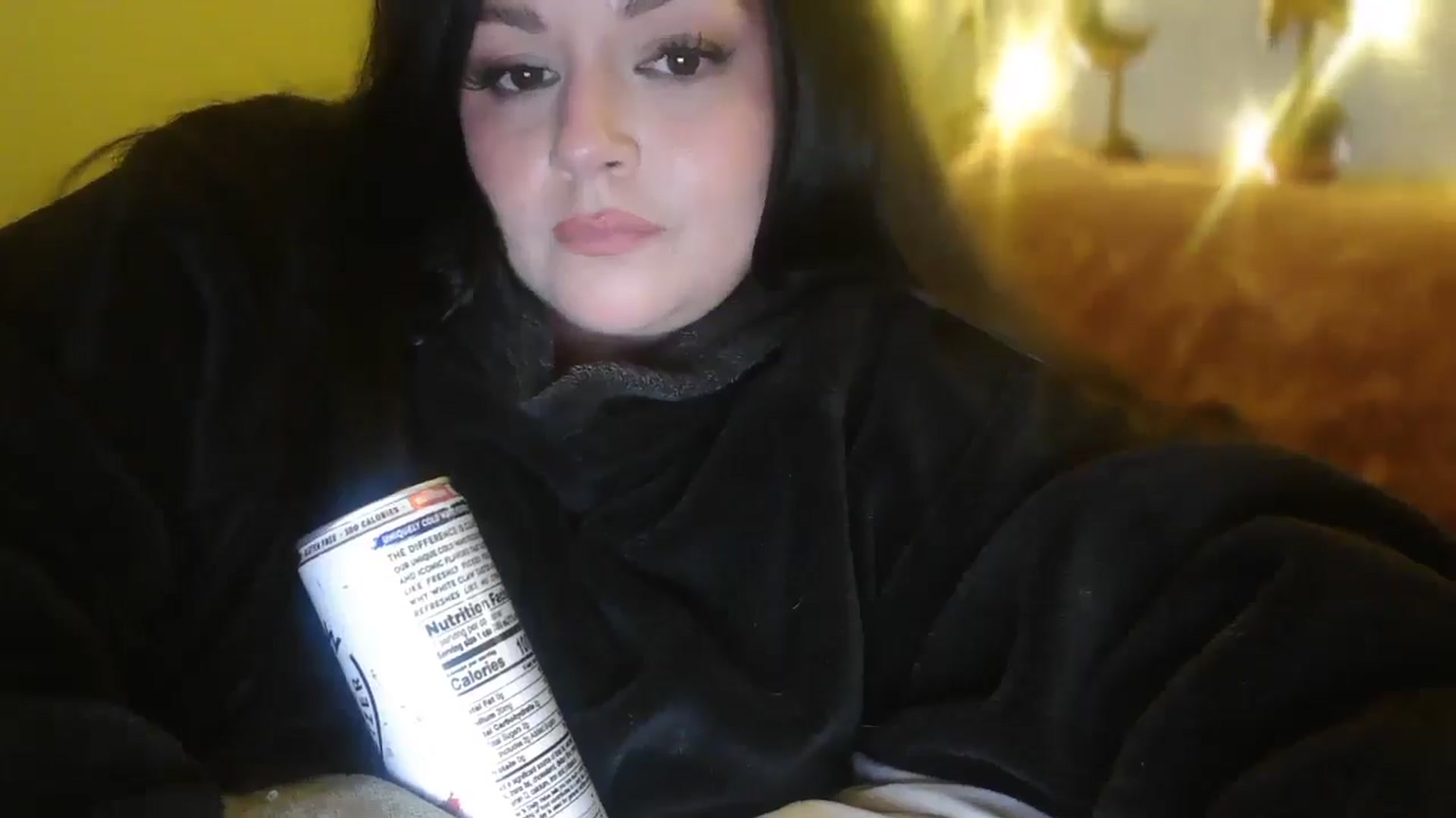 Gallery image thumbnail from TitsMcgeee's myfreecams stream on, 11/17/2025, 06:23 image 7 of 20