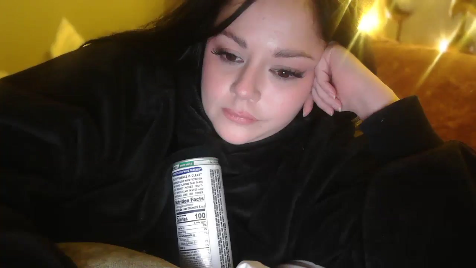 Gallery image thumbnail from TitsMcgeee's myfreecams stream on, 11/17/2025, 06:23 image 14 of 20