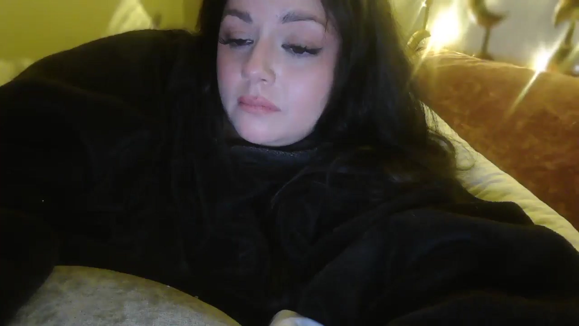 Gallery image thumbnail from TitsMcgeee's myfreecams stream on, 11/17/2025, 06:57 image 10 of 20