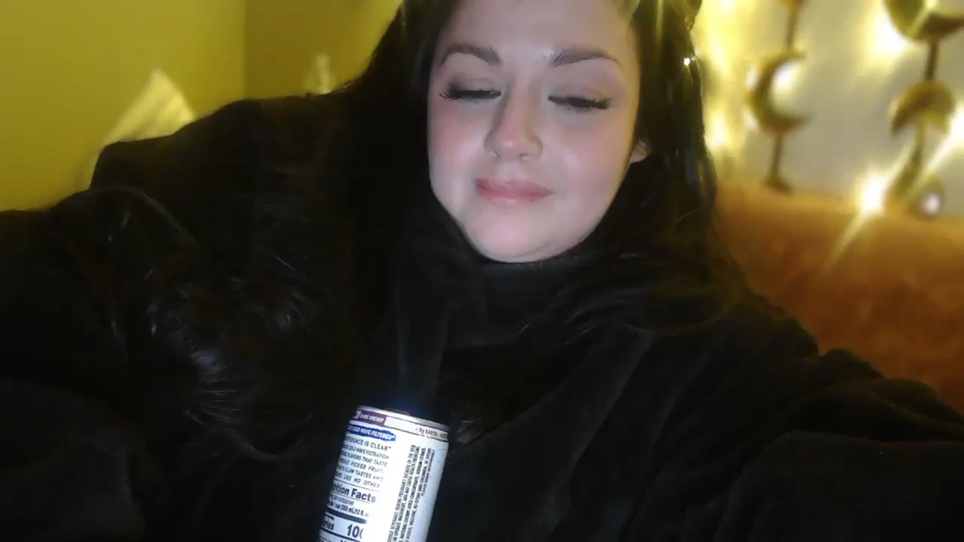 Gallery image thumbnail from TitsMcgeee's myfreecams stream on, 11/17/2025, 06:57 image 13 of 20