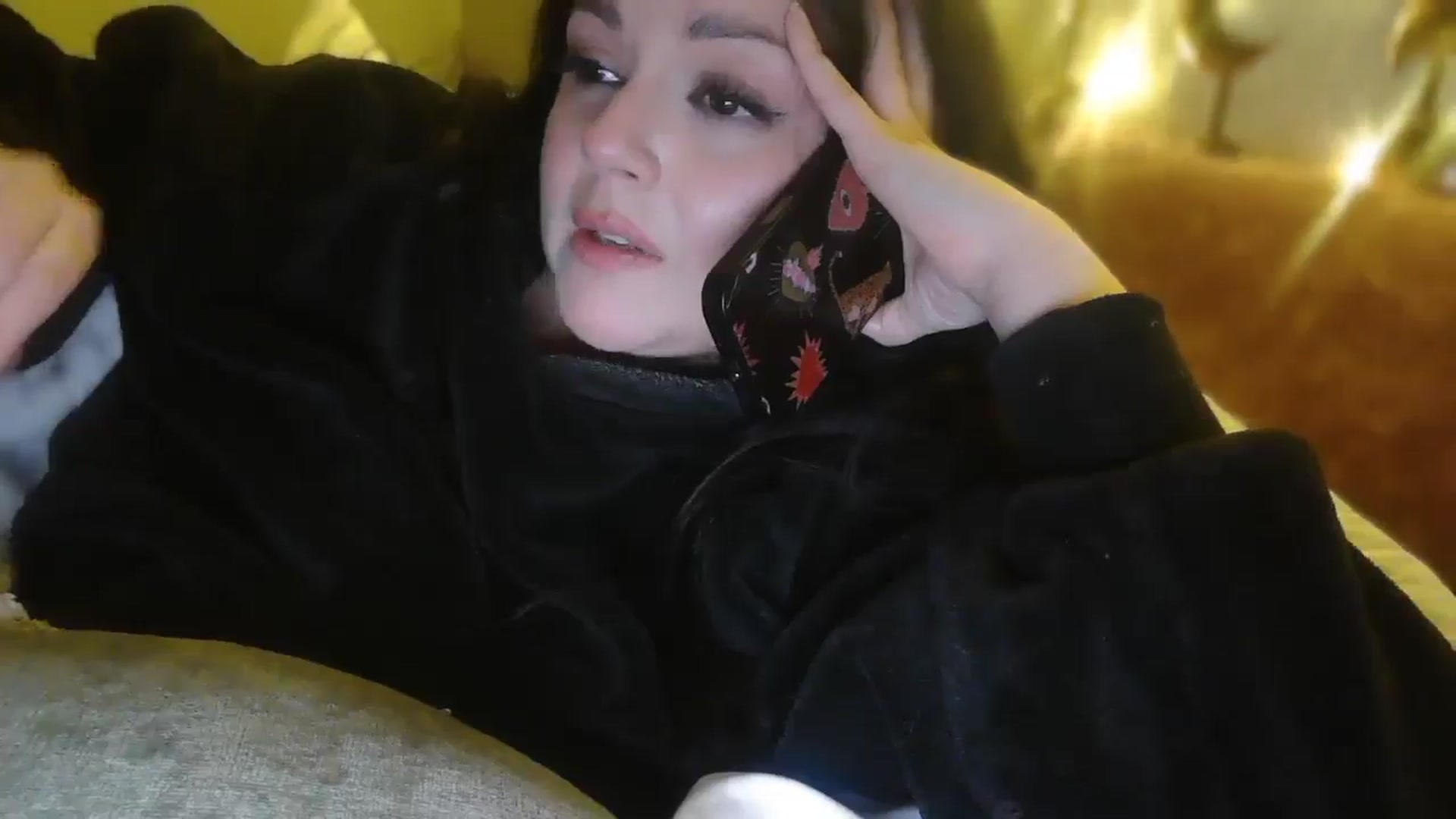Gallery image thumbnail from TitsMcgeee's myfreecams stream on, 11/17/2025, 06:57 image 7 of 20