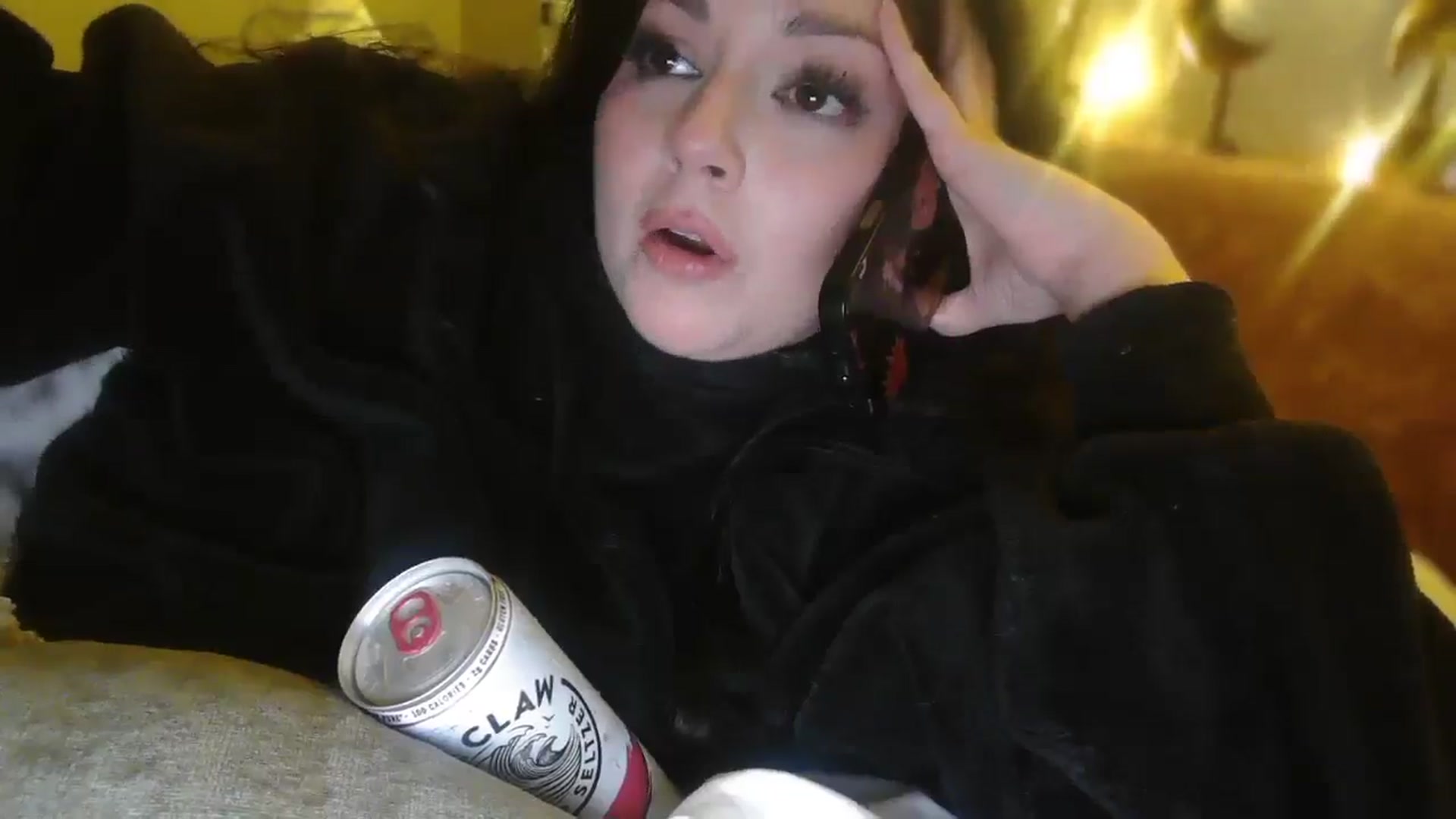 Gallery image thumbnail from TitsMcgeee's myfreecams stream on, 11/17/2025, 06:57 image 3 of 20