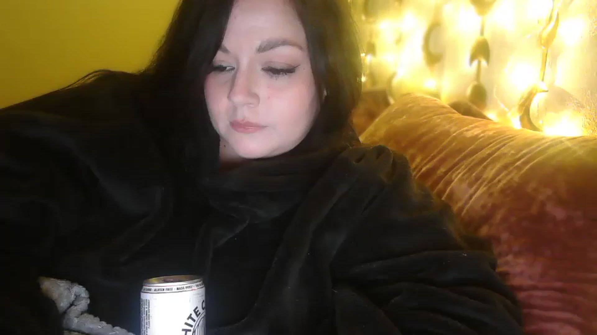 Gallery image thumbnail from TitsMcgeee's myfreecams stream on, 11/26/2025, 07:32 image 5 of 20