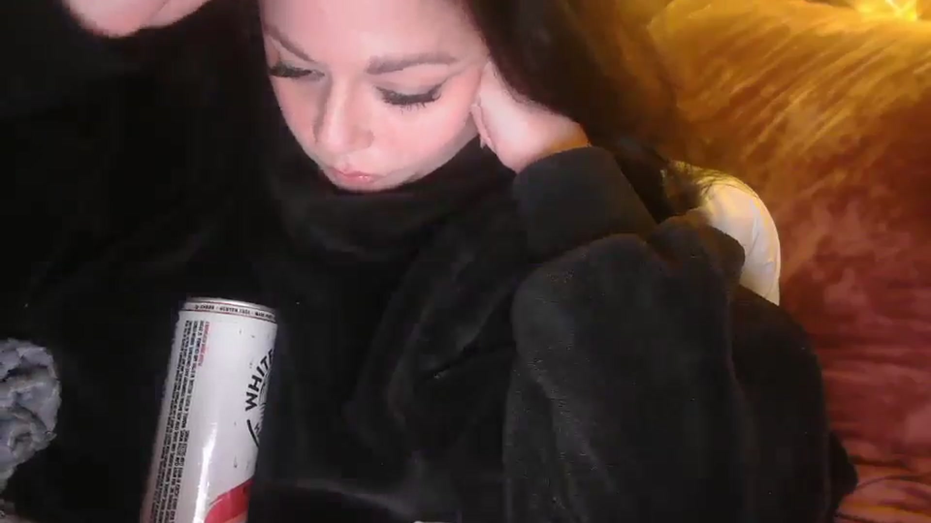 Gallery image thumbnail from TitsMcgeee's myfreecams stream on, 11/26/2025, 07:32 image 17 of 20