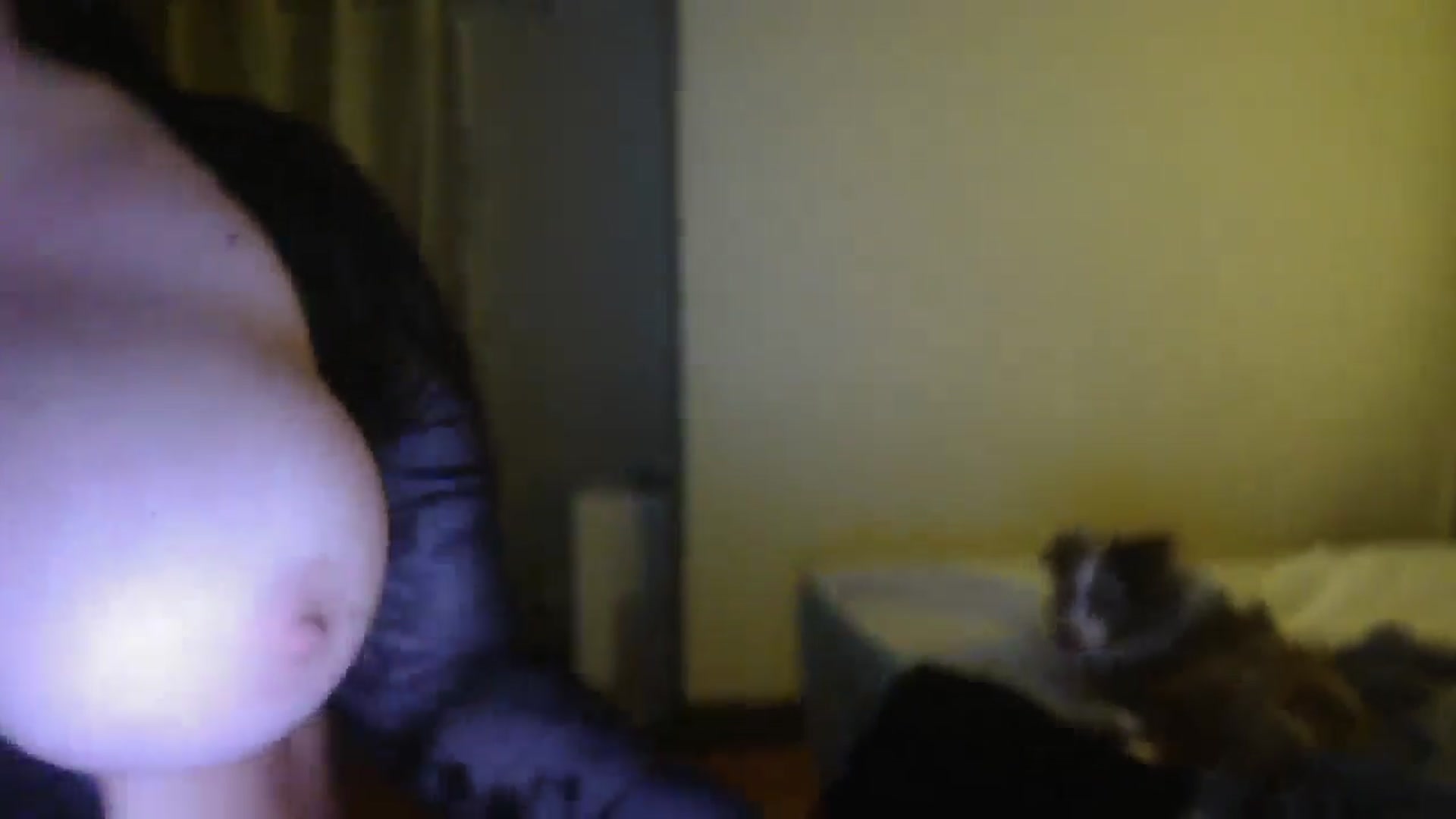 Gallery image thumbnail from TitsMcgeee's myfreecams stream on, 12/31/2025, 05:06 image 7 of 20