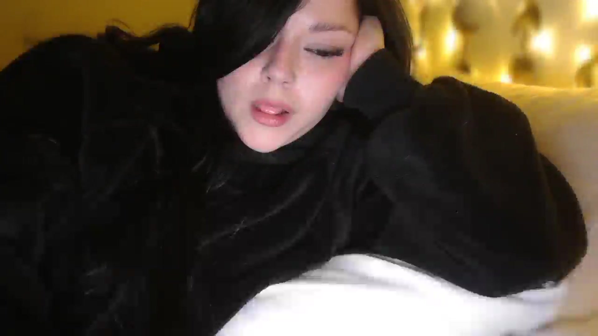 Gallery image thumbnail from TitsMcgeee's myfreecams stream on, 02/07/2026, 11:18 image 11 of 20