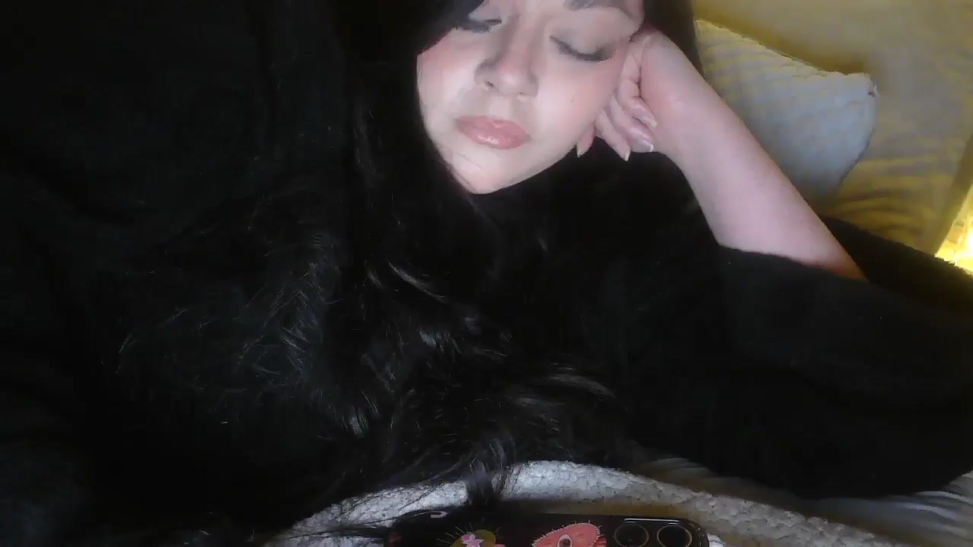 Gallery image thumbnail from TitsMcgeee's myfreecams stream on, 02/15/2026, 12:55 image 18 of 20