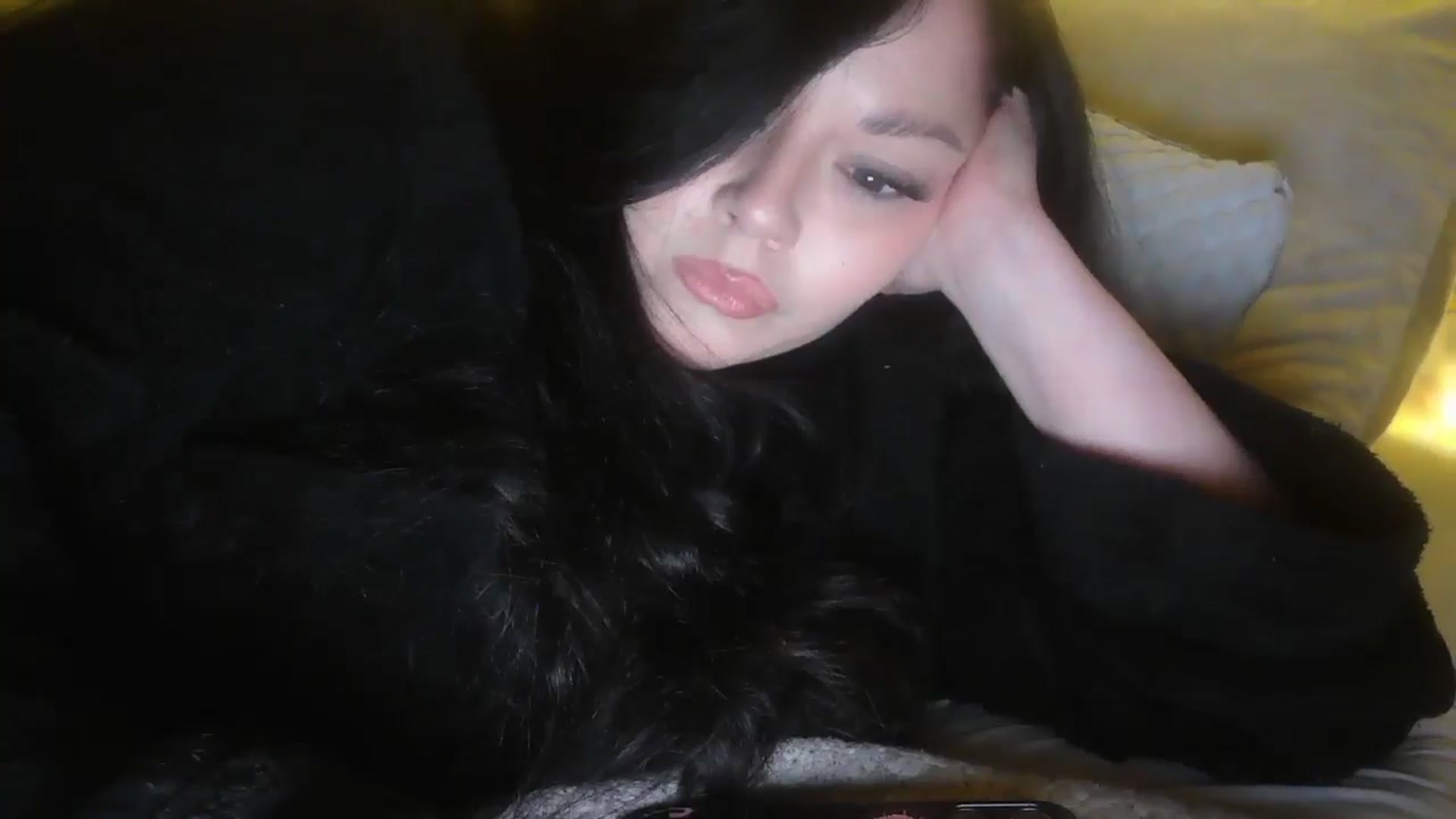 Gallery image thumbnail from TitsMcgeee's myfreecams stream on, 02/15/2026, 12:55 image 13 of 20