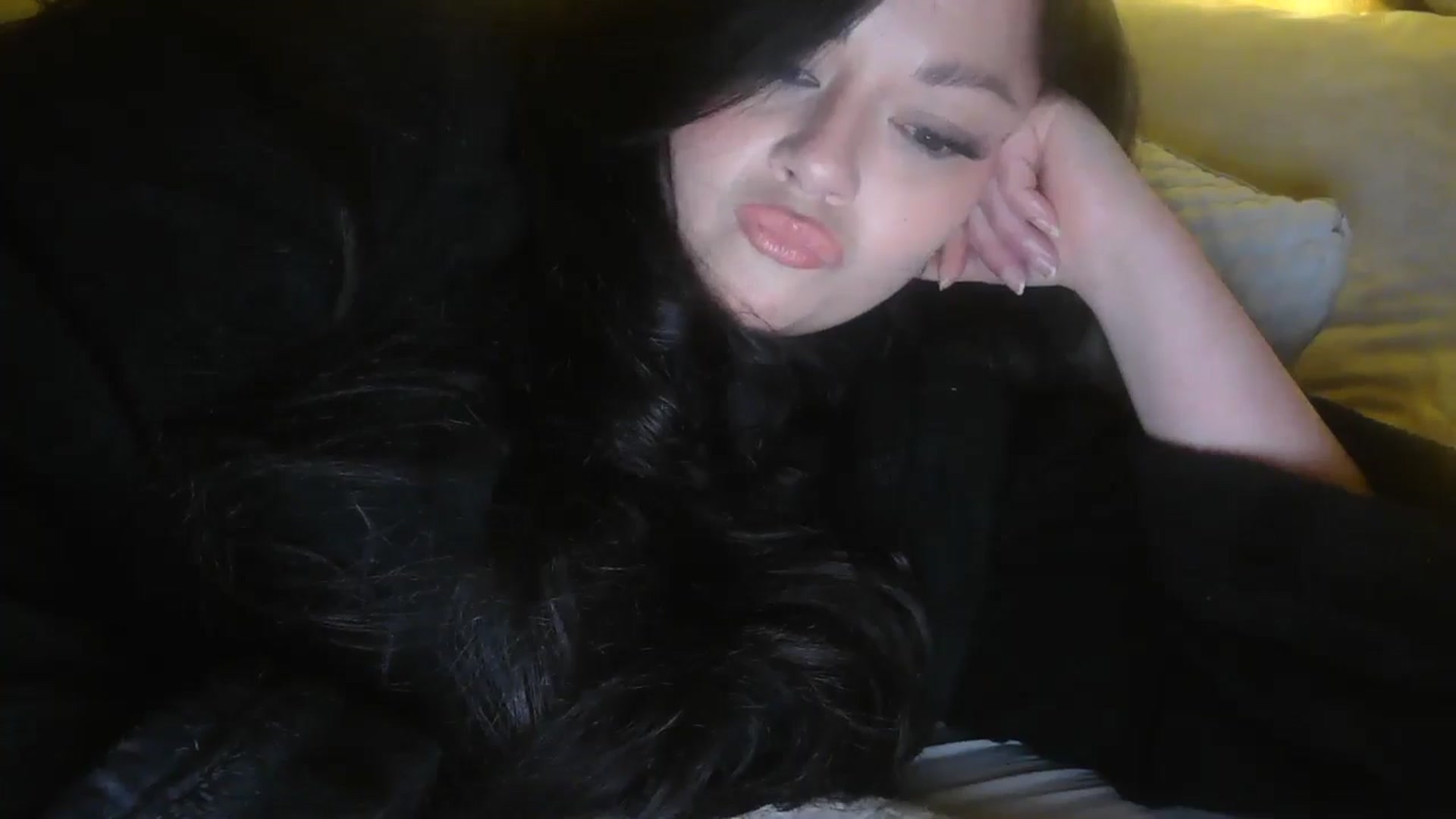 Gallery image thumbnail from TitsMcgeee's myfreecams stream on, 02/15/2026, 12:55 image 5 of 20