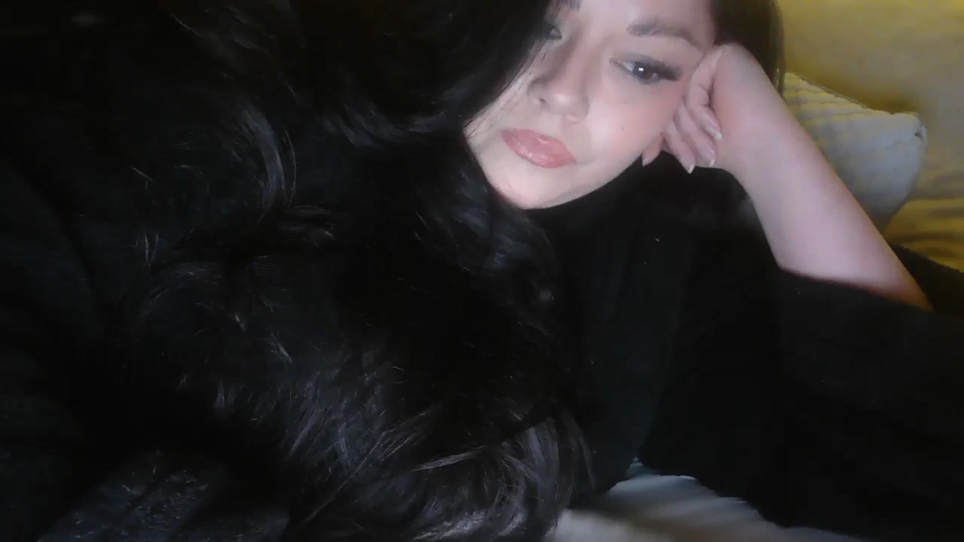 Gallery image thumbnail from TitsMcgeee's myfreecams stream on, 02/15/2026, 12:55 image 3 of 20