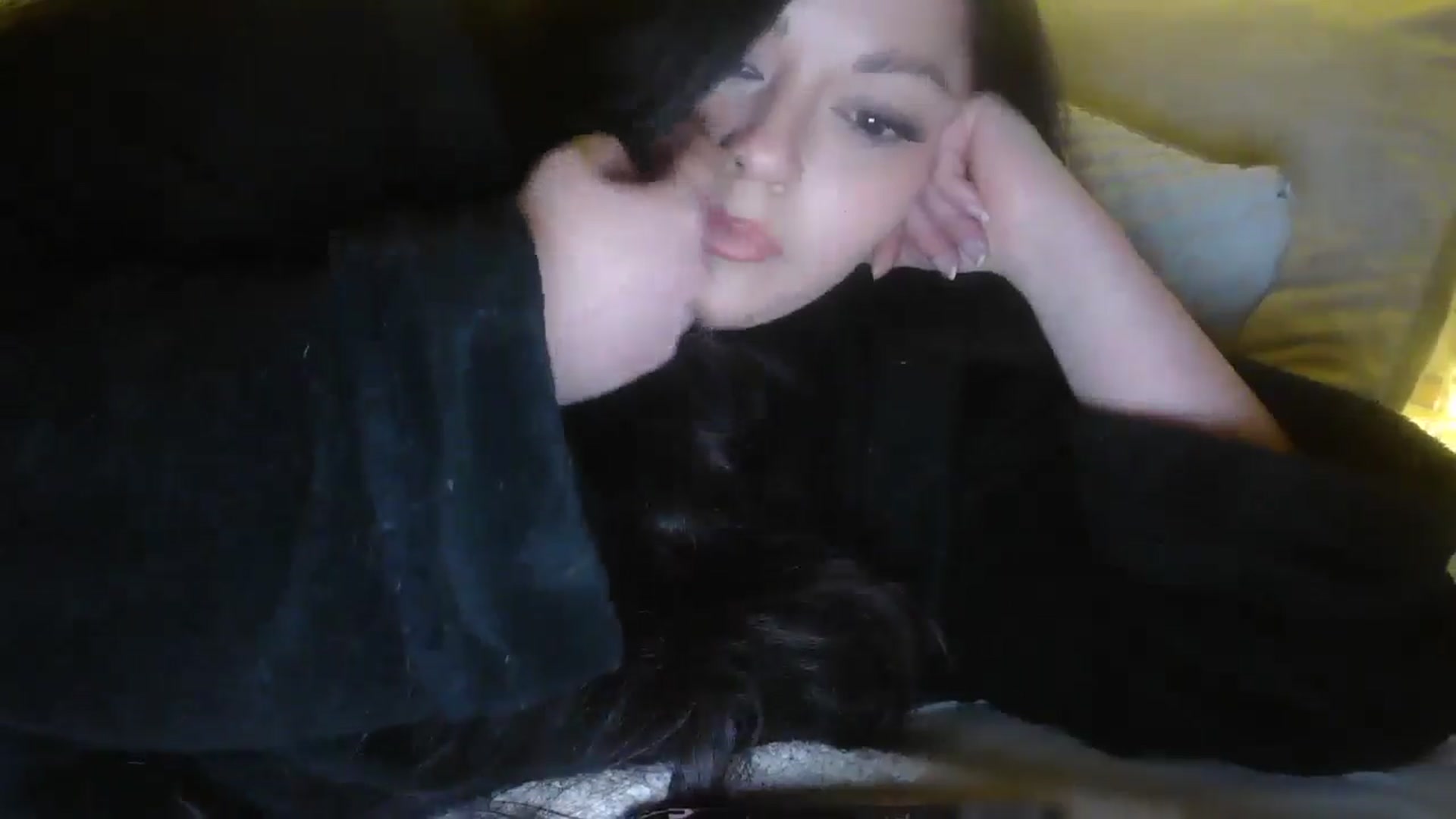 Gallery image thumbnail from TitsMcgeee's myfreecams stream on, 02/15/2026, 12:55 image 12 of 20
