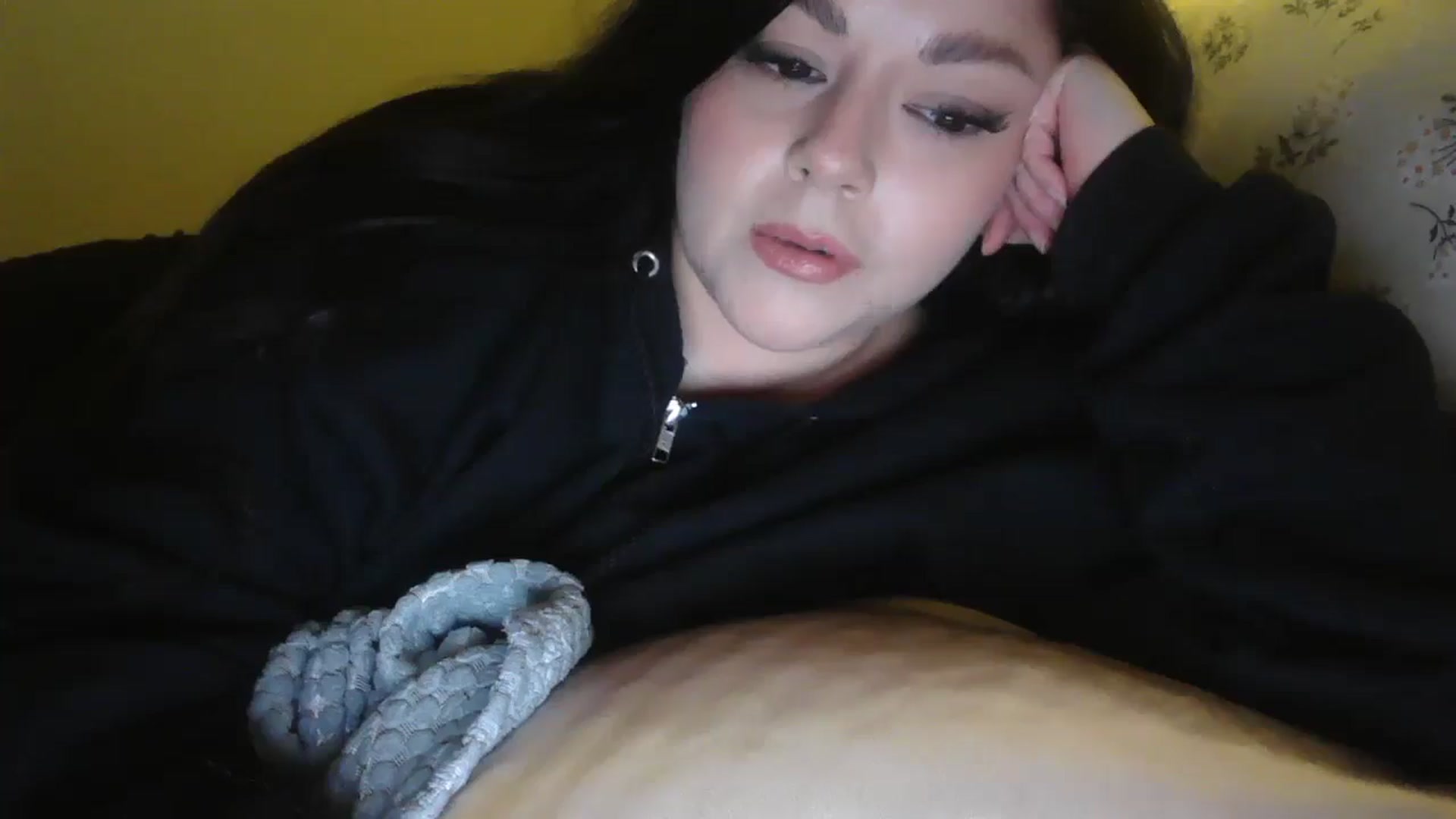 Gallery image thumbnail from TitsMcgeee's myfreecams stream on, 02/23/2026, 22:09 image 10 of 20