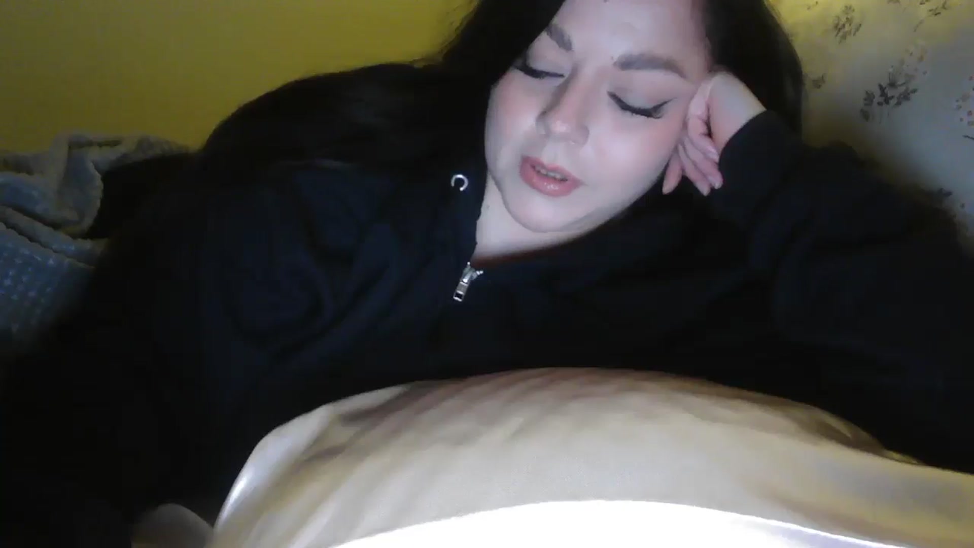 Gallery image thumbnail from TitsMcgeee's myfreecams stream on, 02/23/2026, 22:09 image 19 of 20