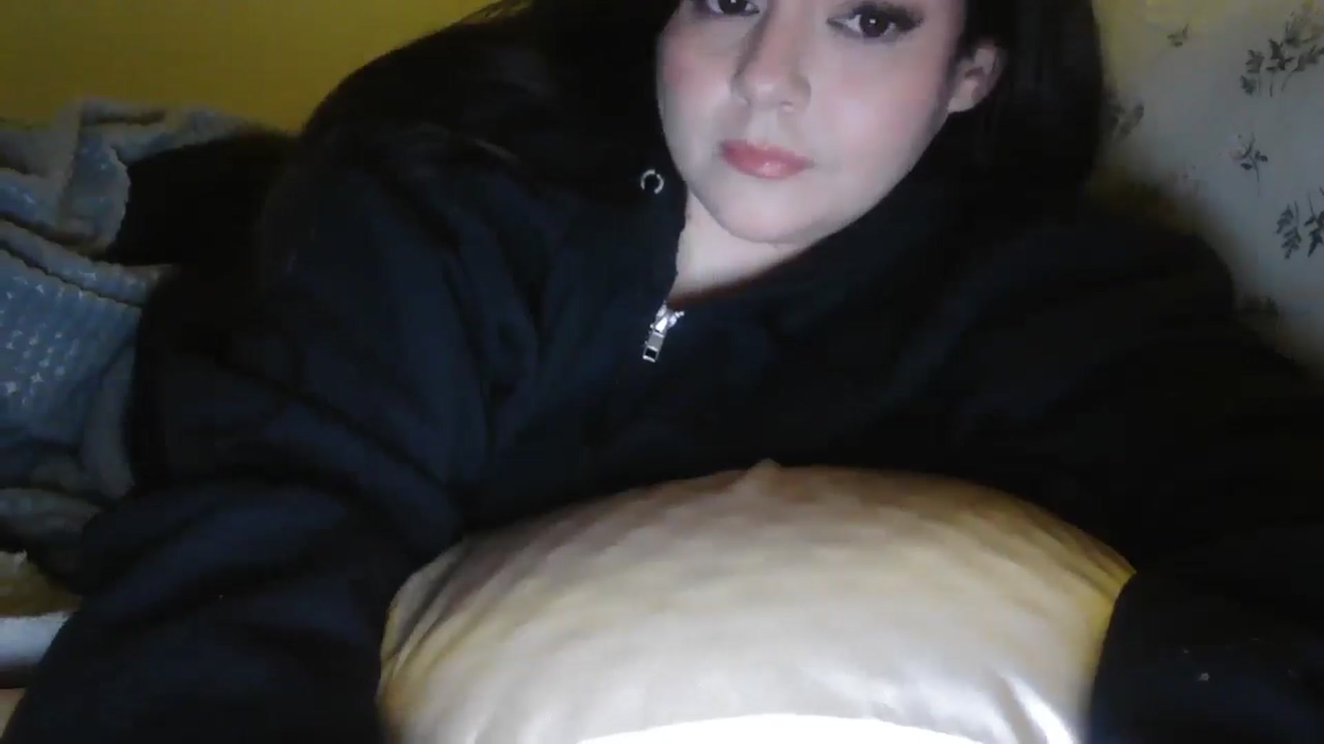 Gallery image thumbnail from TitsMcgeee's myfreecams stream on, 02/23/2026, 22:09 image 17 of 20