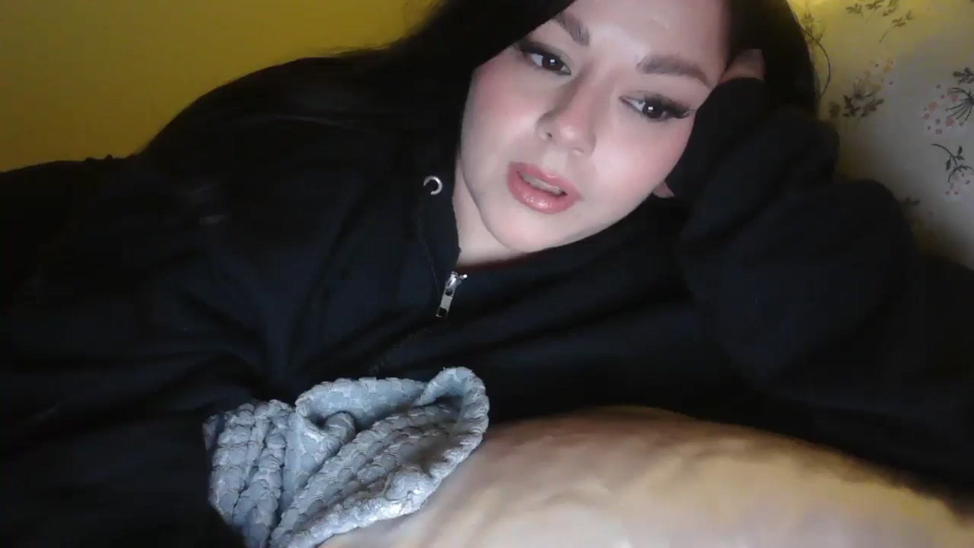 Gallery image thumbnail from TitsMcgeee's myfreecams stream on, 02/23/2026, 22:09 image 8 of 20