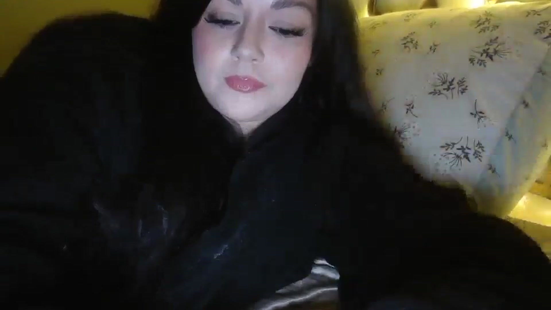 Gallery image thumbnail from TitsMcgeee's myfreecams stream on, 02/28/2026, 03:11 image 18 of 20