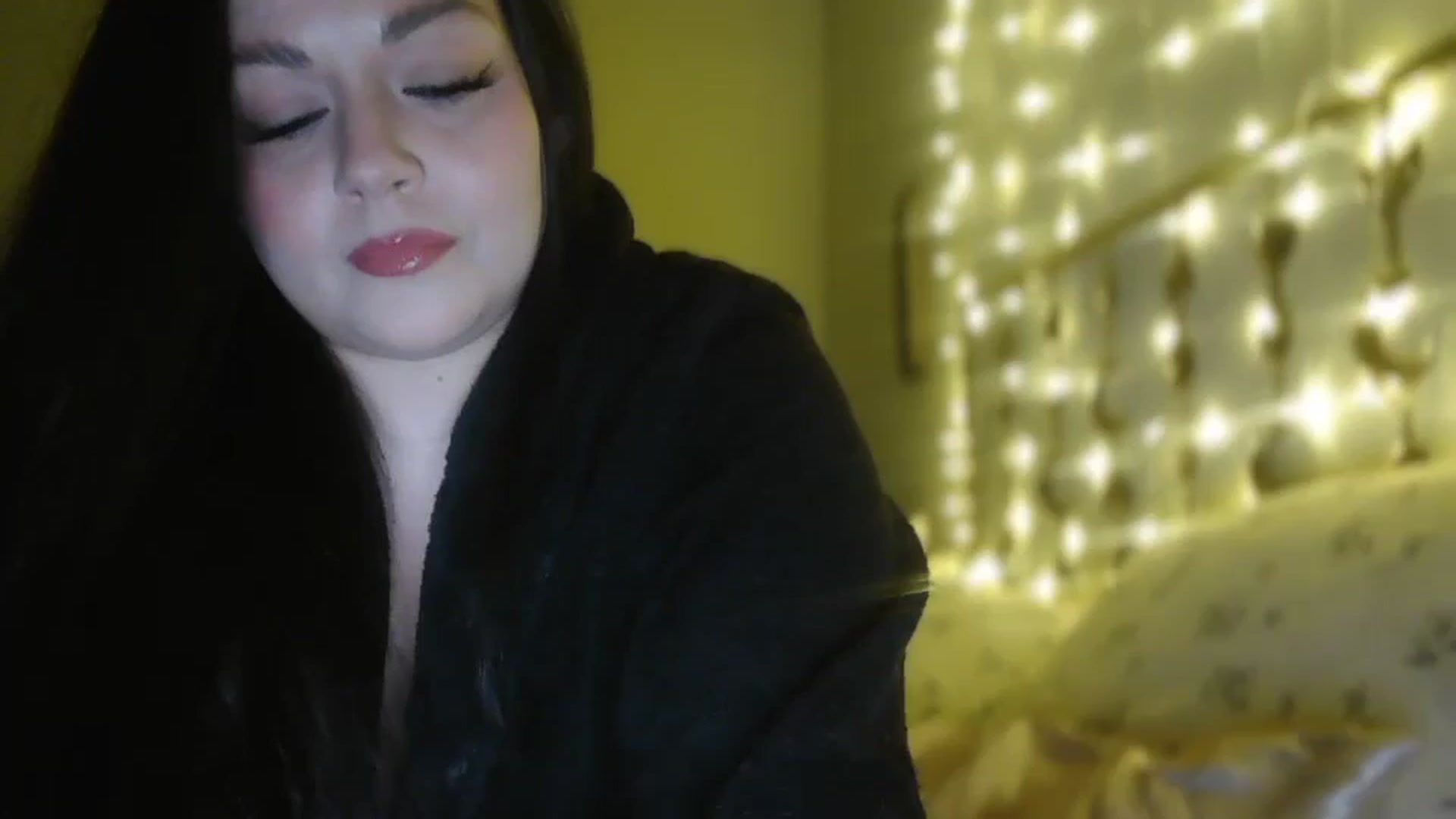 Gallery image thumbnail from TitsMcgeee's myfreecams stream on, 02/28/2026, 03:11 image 13 of 20